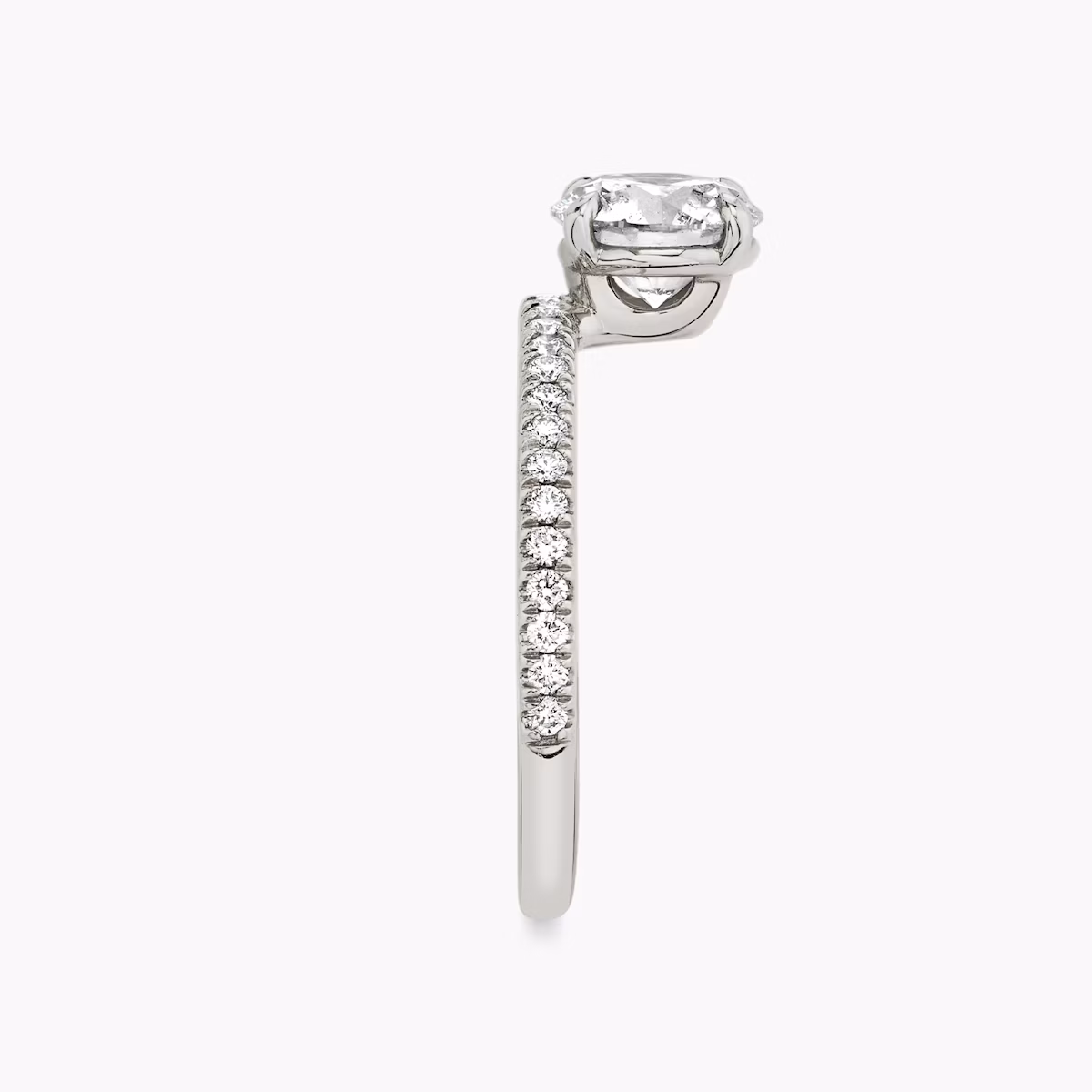 The Hover | Round Brilliant | 18k | White Gold | bandAccent: Pavé | caratWeight: other | diamondOrientation: vertical
