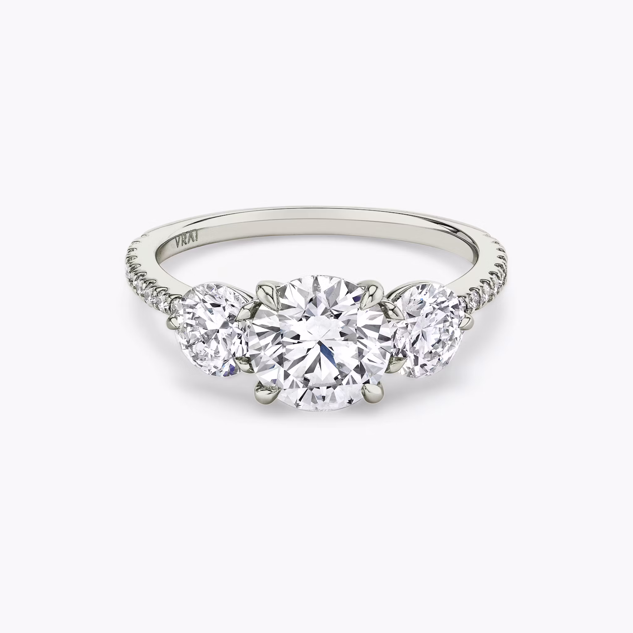 The Three Stone Round Brilliant | White Gold