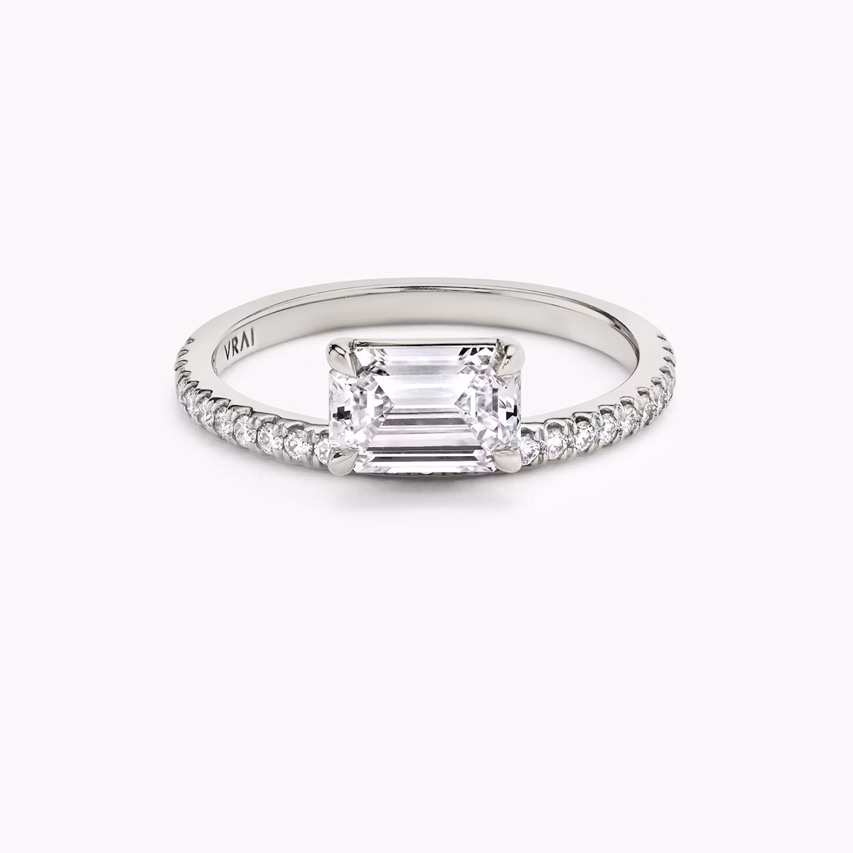 The Hover | Emerald | 18k | White Gold | bandAccent: Pavé | diamondOrientation: vertical | caratWeight: other