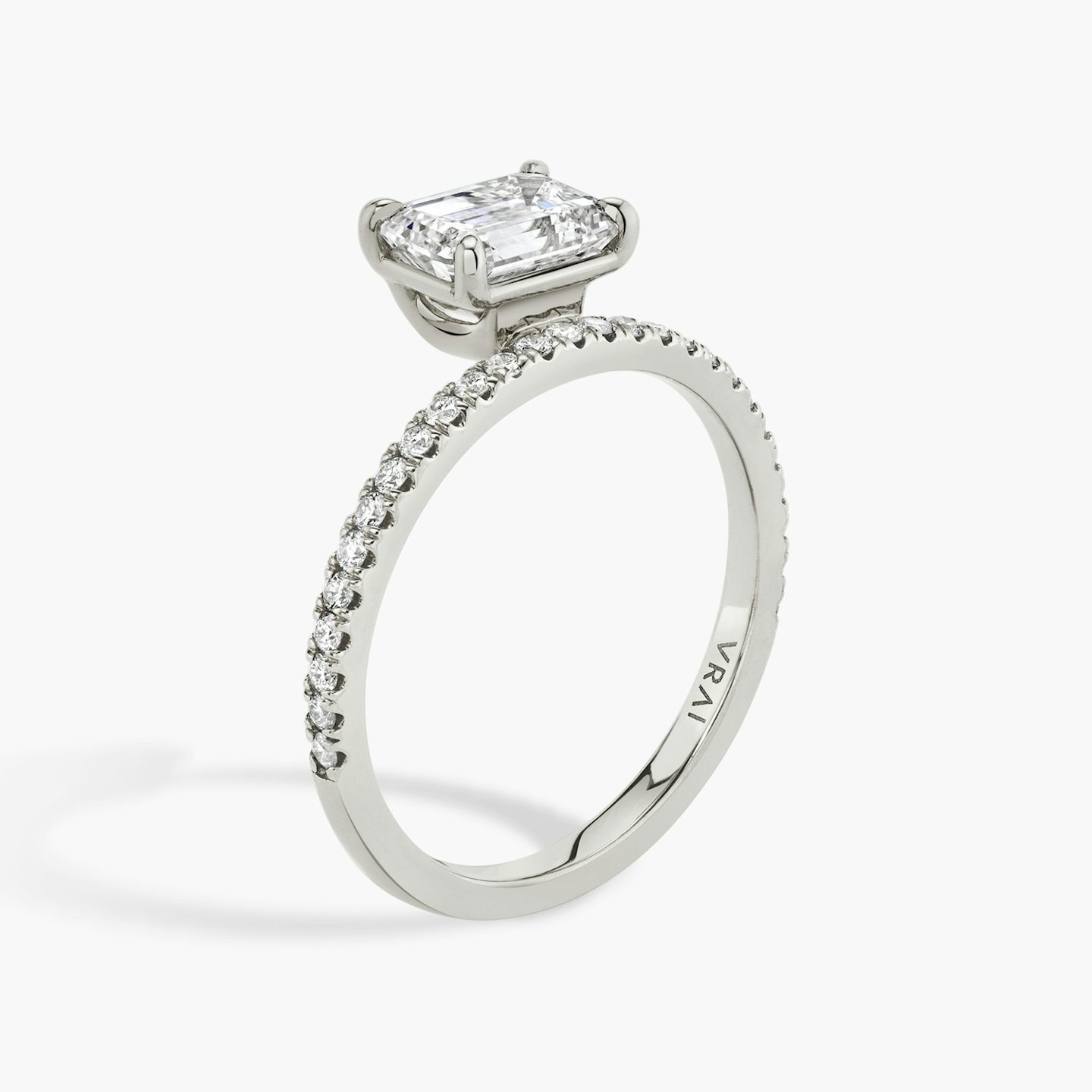 The Hover | Emerald | 18k | White Gold | bandAccent: Pavé | diamondOrientation: vertical | caratWeight: other