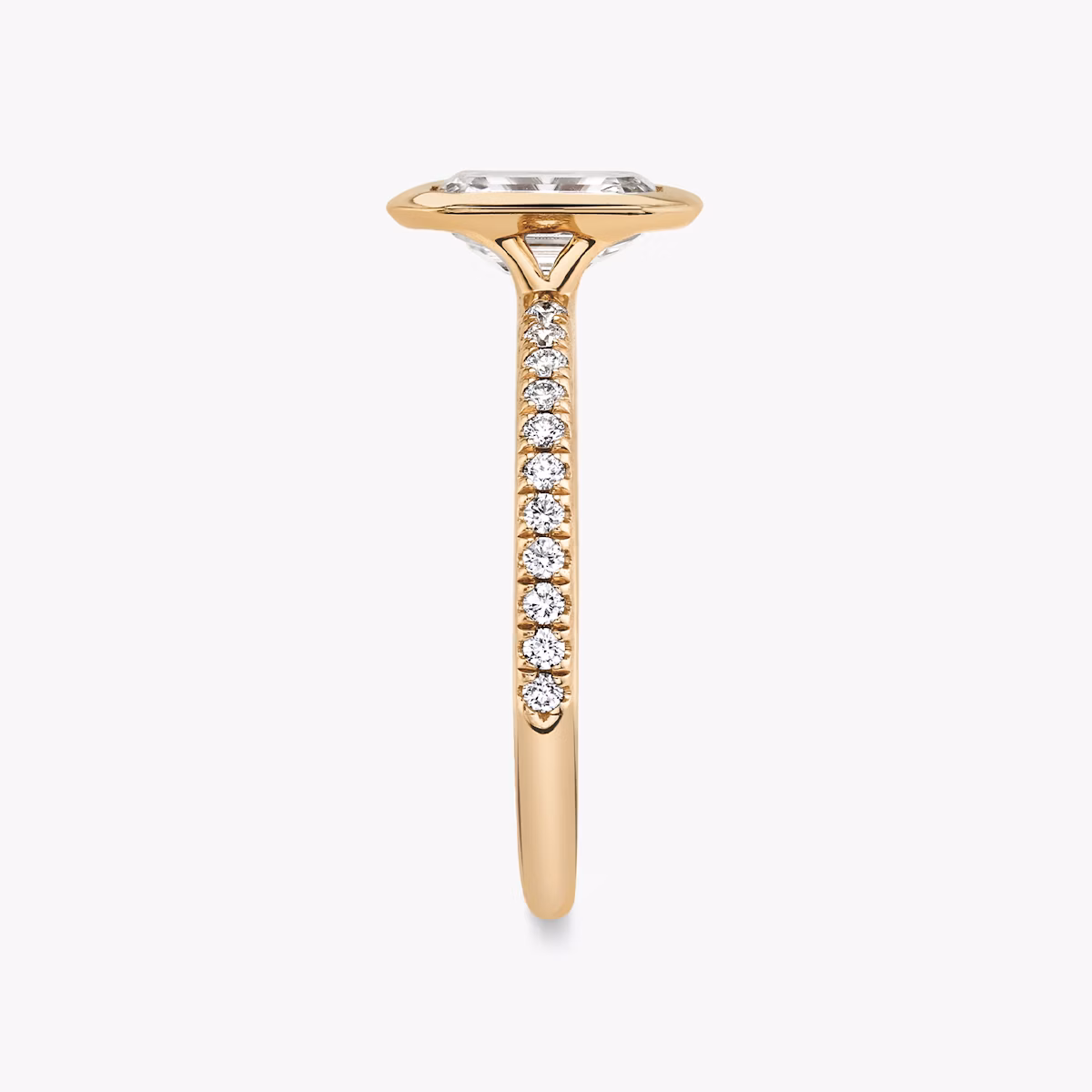 The Signature Bezel | Emerald | 14k | Rose Gold | bandAccent: Pavé | diamondOrientation: vertical | caratWeight: other