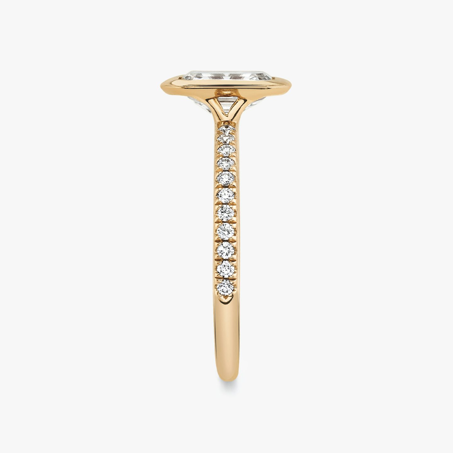 The Signature Bezel | Emerald | 14k | Rose Gold | bandAccent: Pavé | diamondOrientation: vertical | caratWeight: other