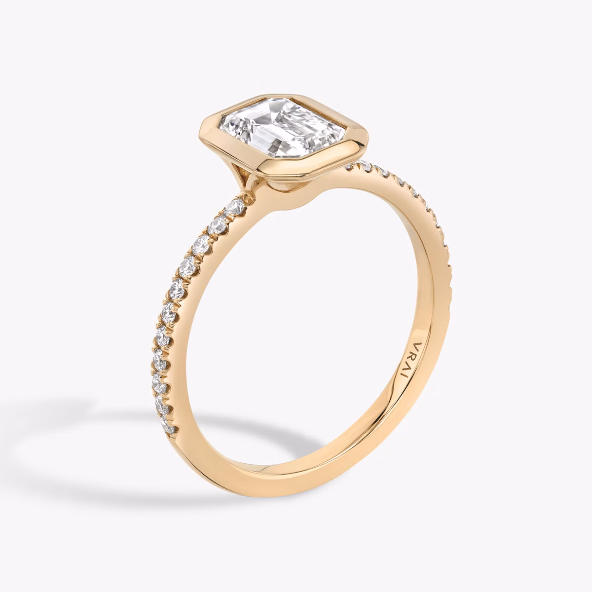 The Signature Bezel | Emerald | 14k | Rose Gold | bandAccent: Pavé | diamondOrientation: vertical | caratWeight: other