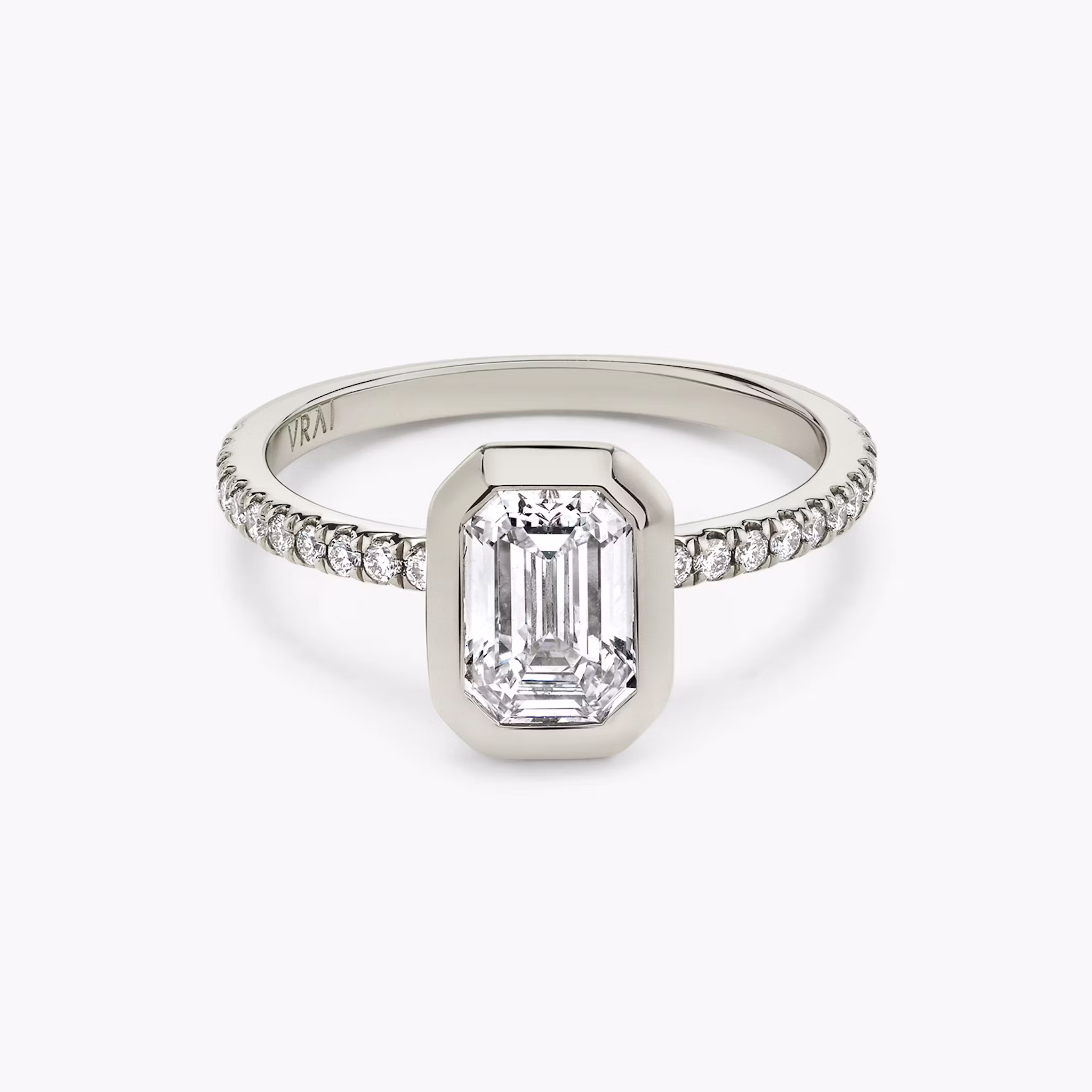 The Signature Bezel Emerald | White Gold