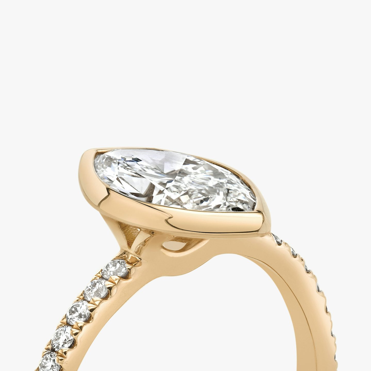 The Signature Bezel | Marquise | 14k | Rose Gold | bandAccent: Pavé | diamondOrientation: vertical | caratWeight: other