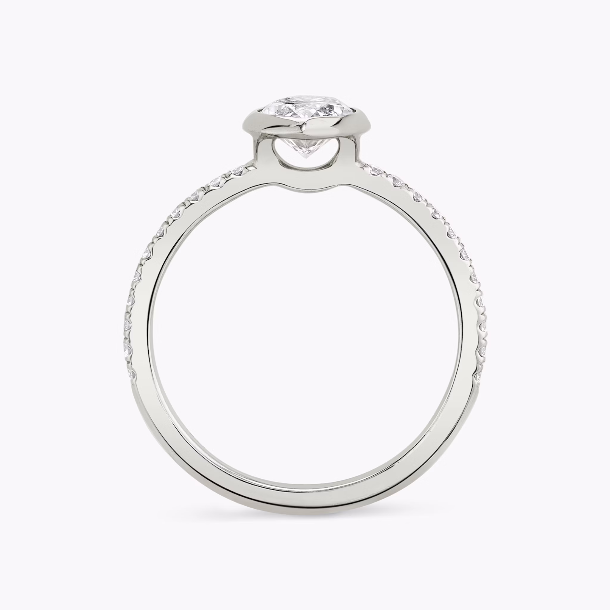 The Signature Bezel | Marquise | Platinum | bandAccent: Pavé | diamondOrientation: vertical | caratWeight: other