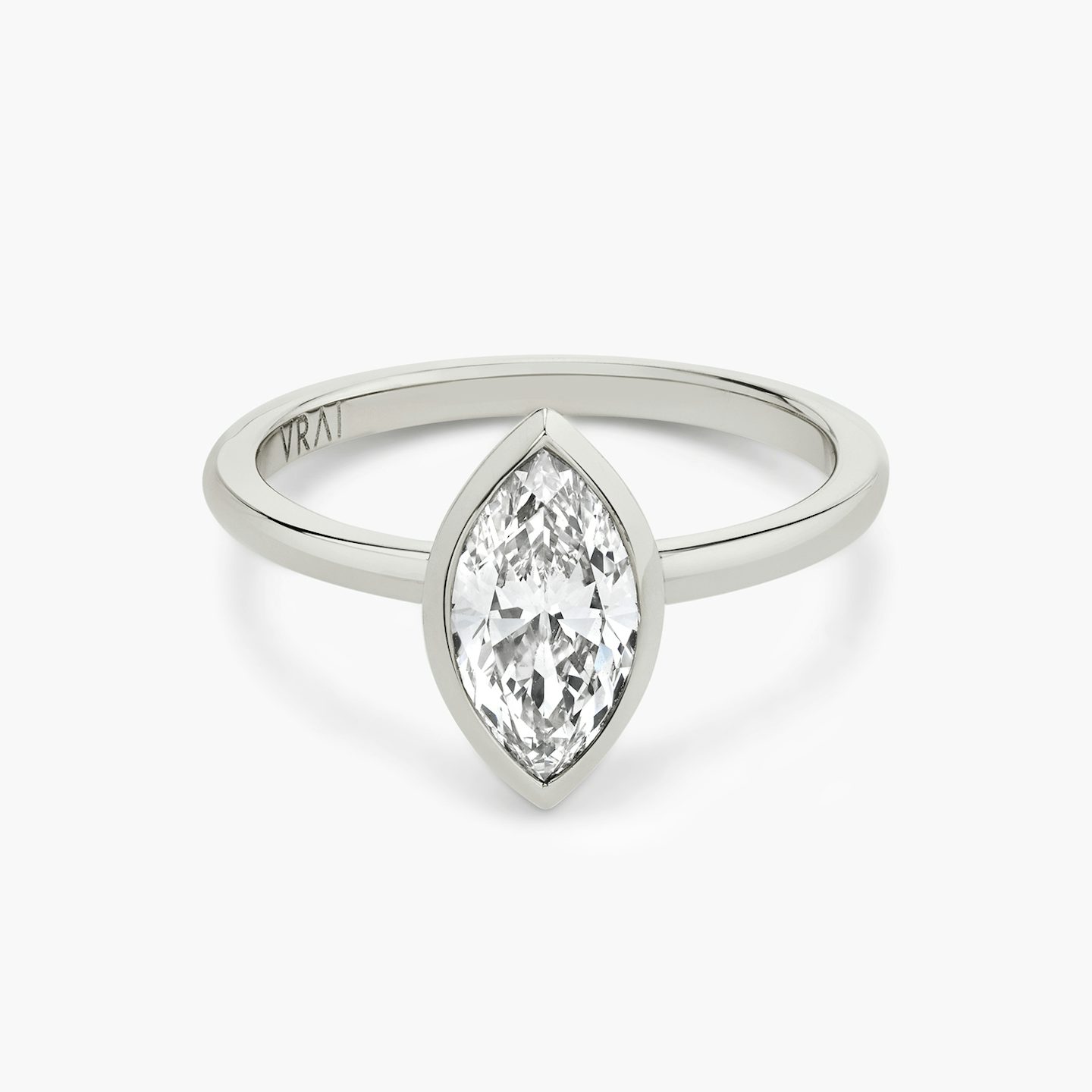 The Signature Bezel | Marquise | 18k | White Gold | bandAccent: Plain | diamondOrientation: vertical | caratWeight: other
