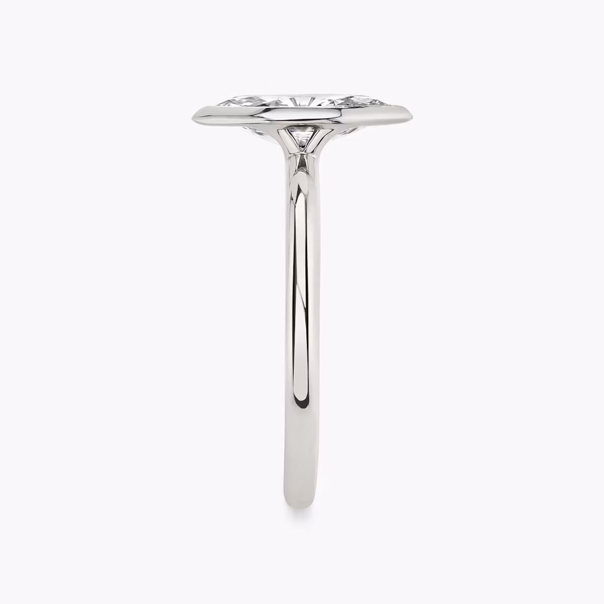 The Signature Bezel | Marquise | Platinum | bandAccent: Plain | diamondOrientation: vertical | caratWeight: other