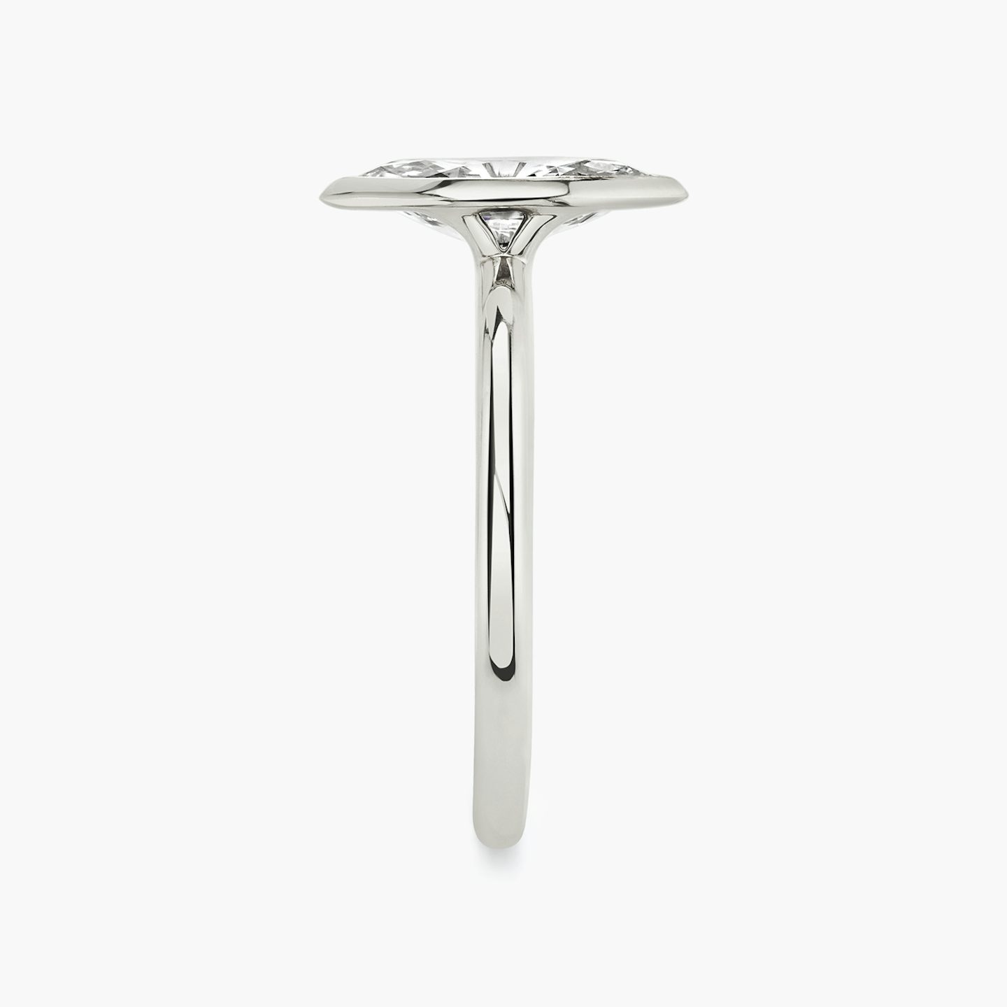 The Signature Bezel | Marquise | 18k | White Gold | bandAccent: Plain | diamondOrientation: vertical | caratWeight: other