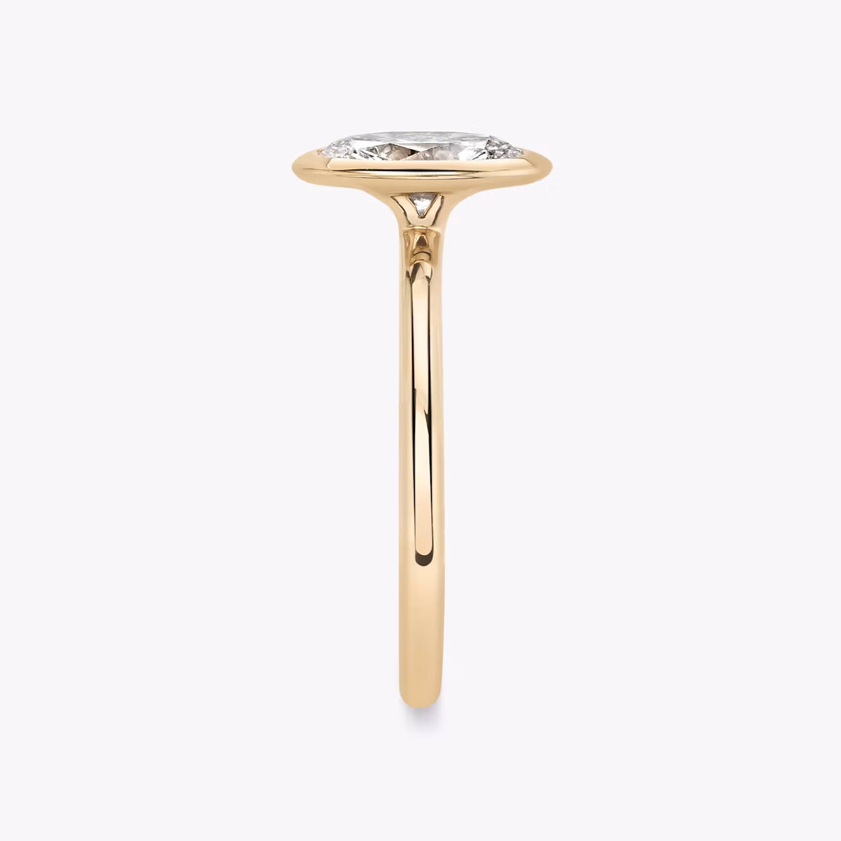 The Signature Bezel | Oval | 14k | Rose Gold | bandAccent: Plain | diamondOrientation: vertical | caratWeight: other