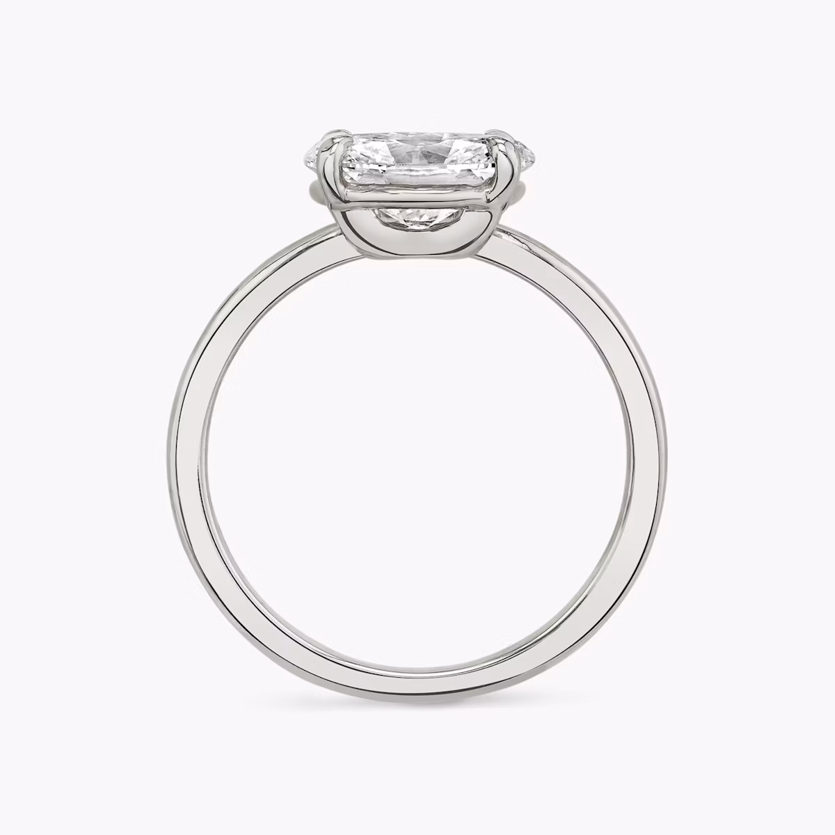 The Hover | Oval | 18k | White Gold | bandAccent: Plain | diamondOrientation: vertical | caratWeight: other