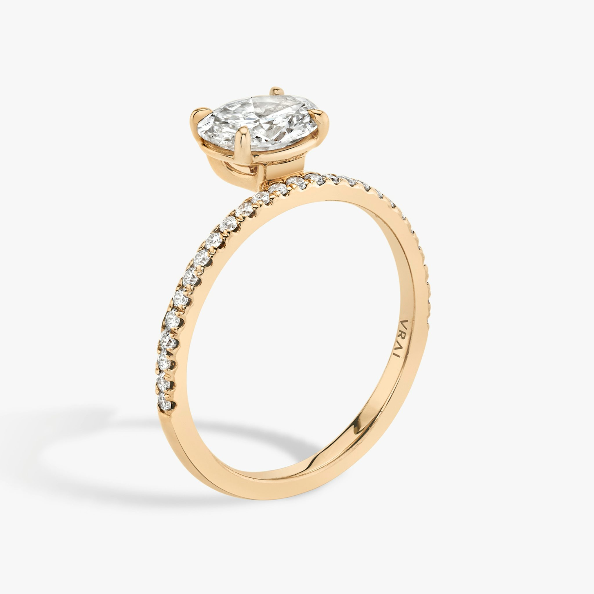 The Hover | Oval | 14k | Rose Gold | bandAccent: Pavé | diamondOrientation: vertical | caratWeight: other