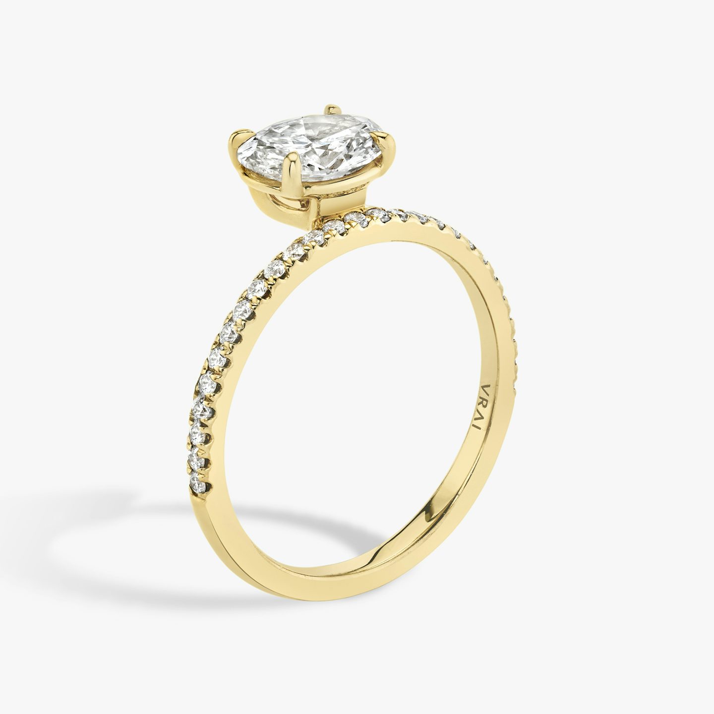Bague de fiançailles Hover | Ovale | 18k | Or jaune | bandAccent: Pavé | diamondOrientation: vertical | caratWeight: other