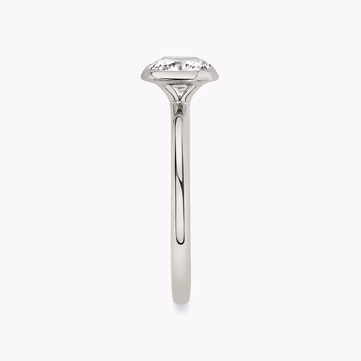 The Signature Bezel | Cushion | Platinum | bandAccent: Plain | diamondOrientation: vertical | caratWeight: other