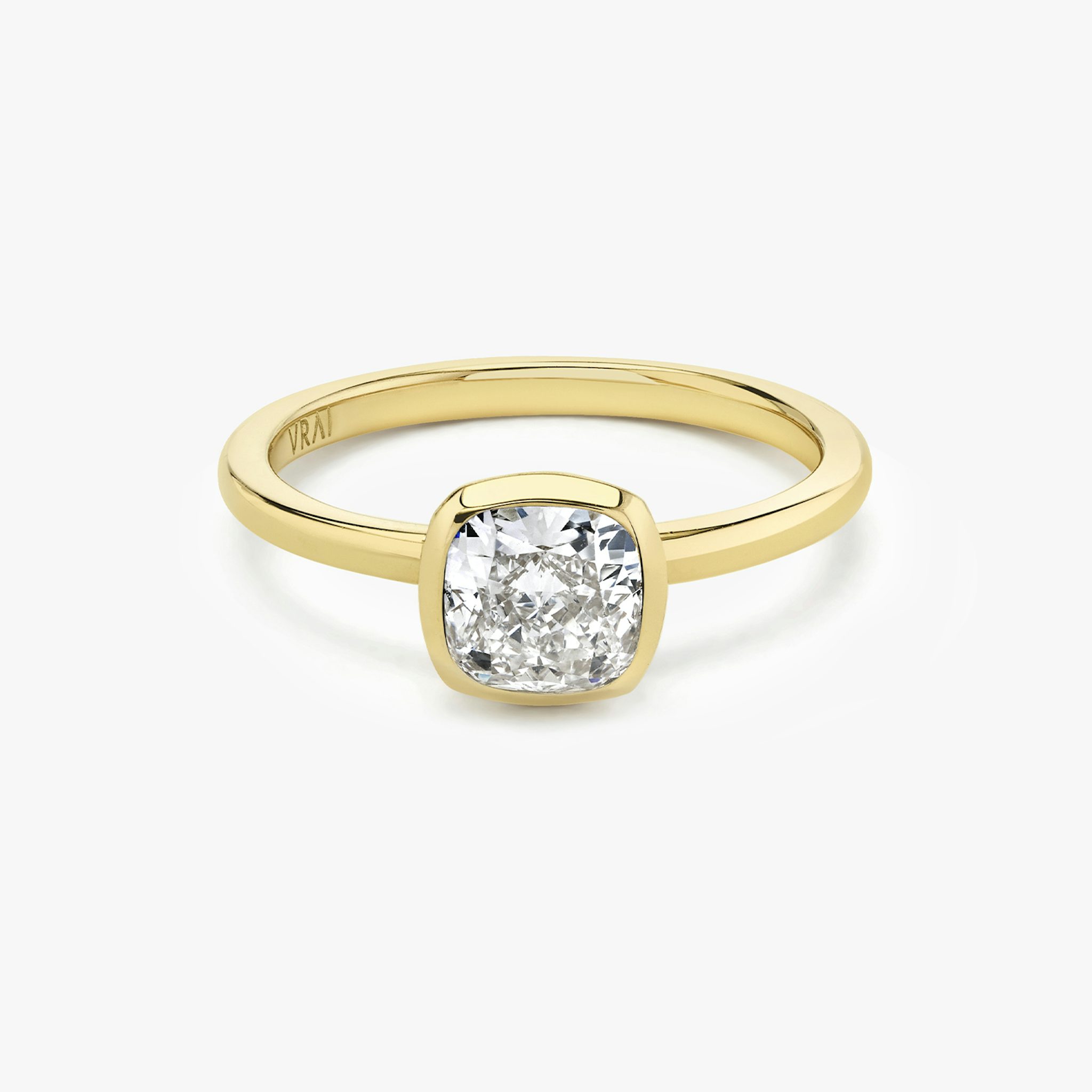 The Signature Bezel | Cushion | 18k | Yellow Gold | bandAccent: Plain | diamondOrientation: vertical | caratWeight: other
