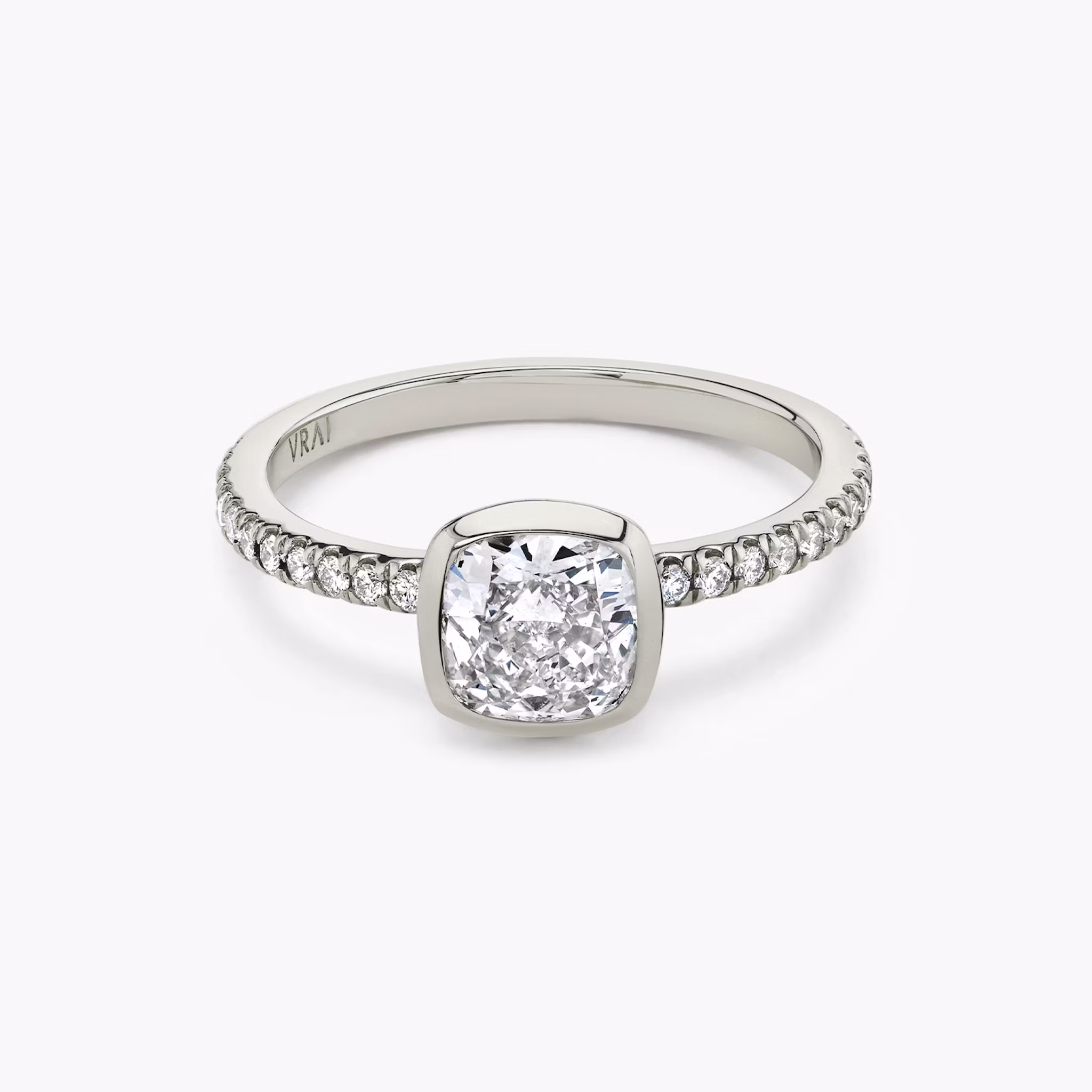 Signature Bezel Cushion | Platinum