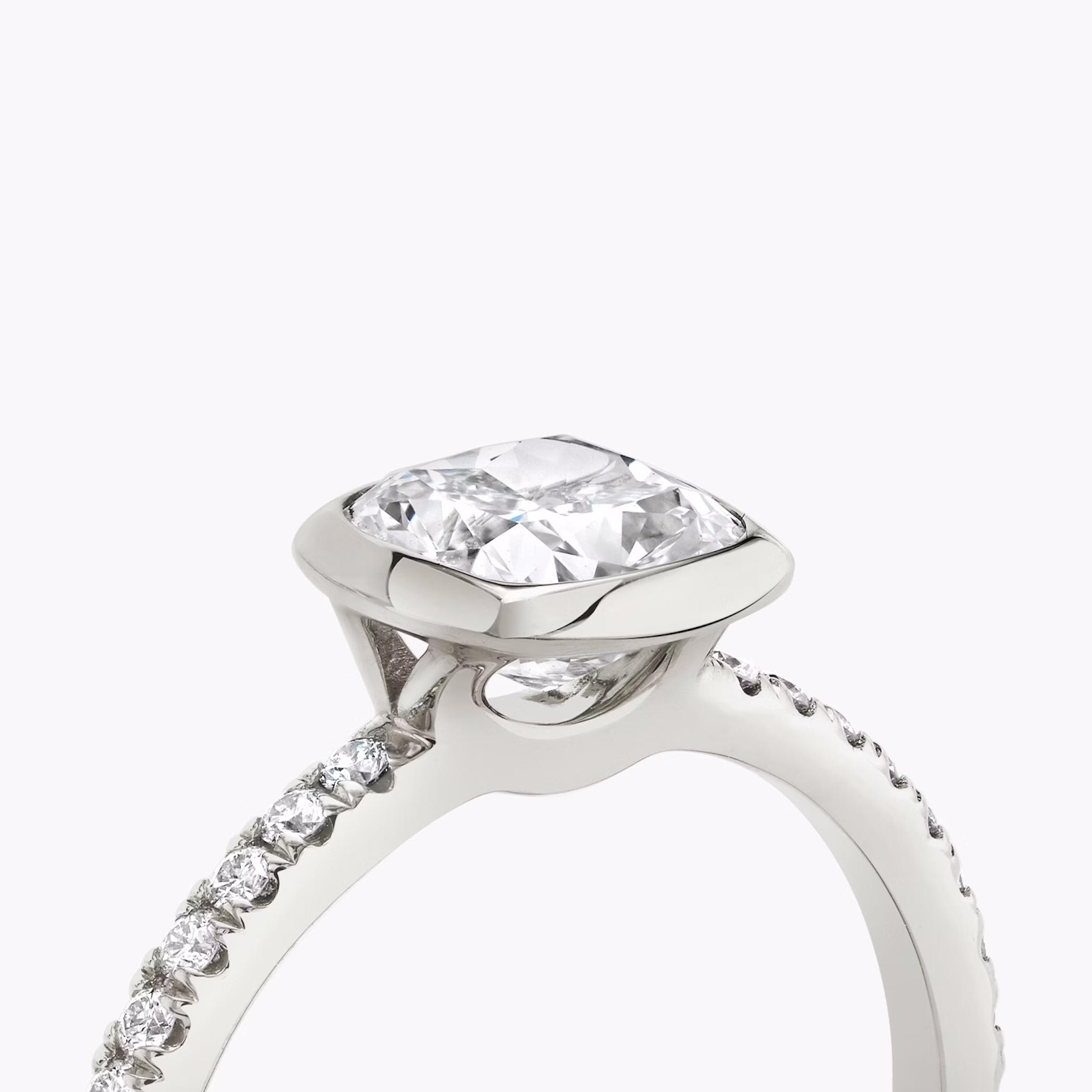 The Signature Bezel | Cushion | Platinum | bandAccent: Pavé | diamondOrientation: horizontal | caratWeight: other