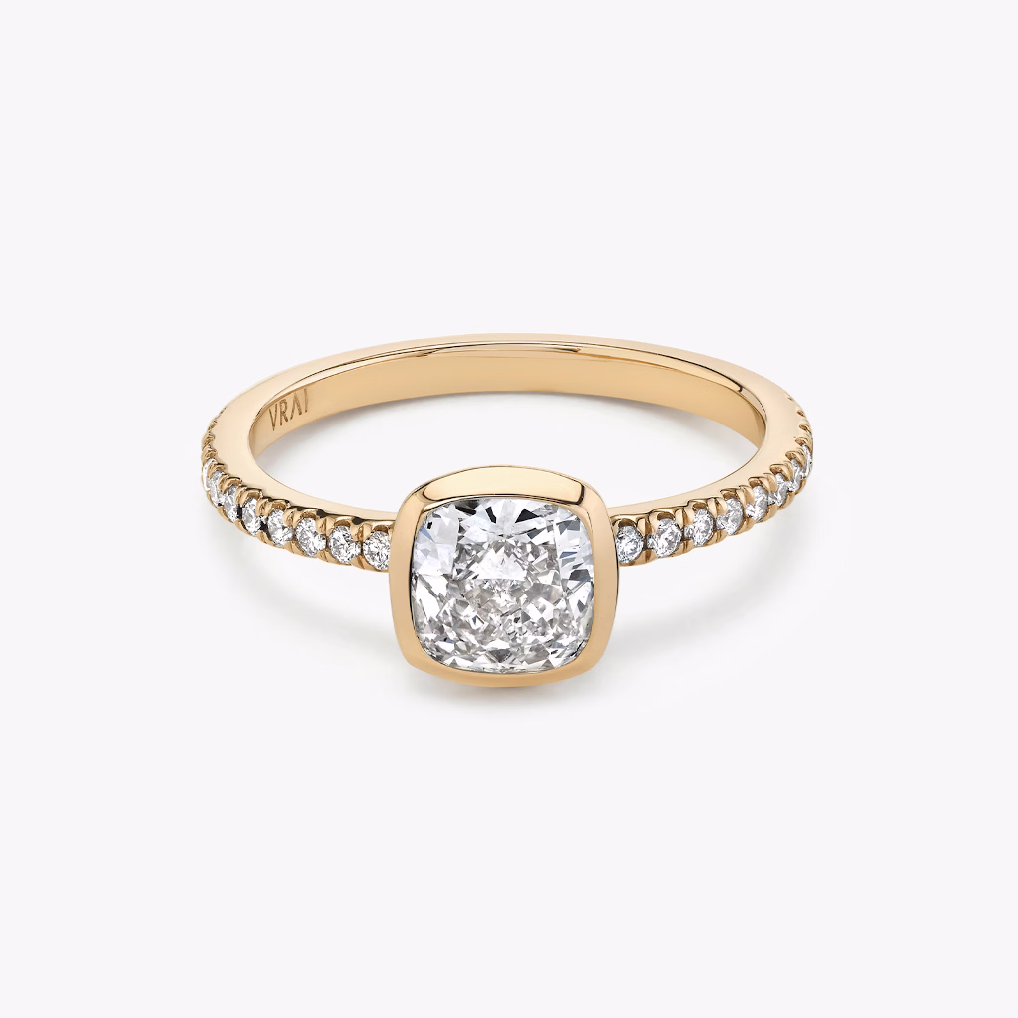 The Signature Bezel | Cushion | 14k | Rose Gold | bandAccent: Pavé | diamondOrientation: horizontal | caratWeight: other