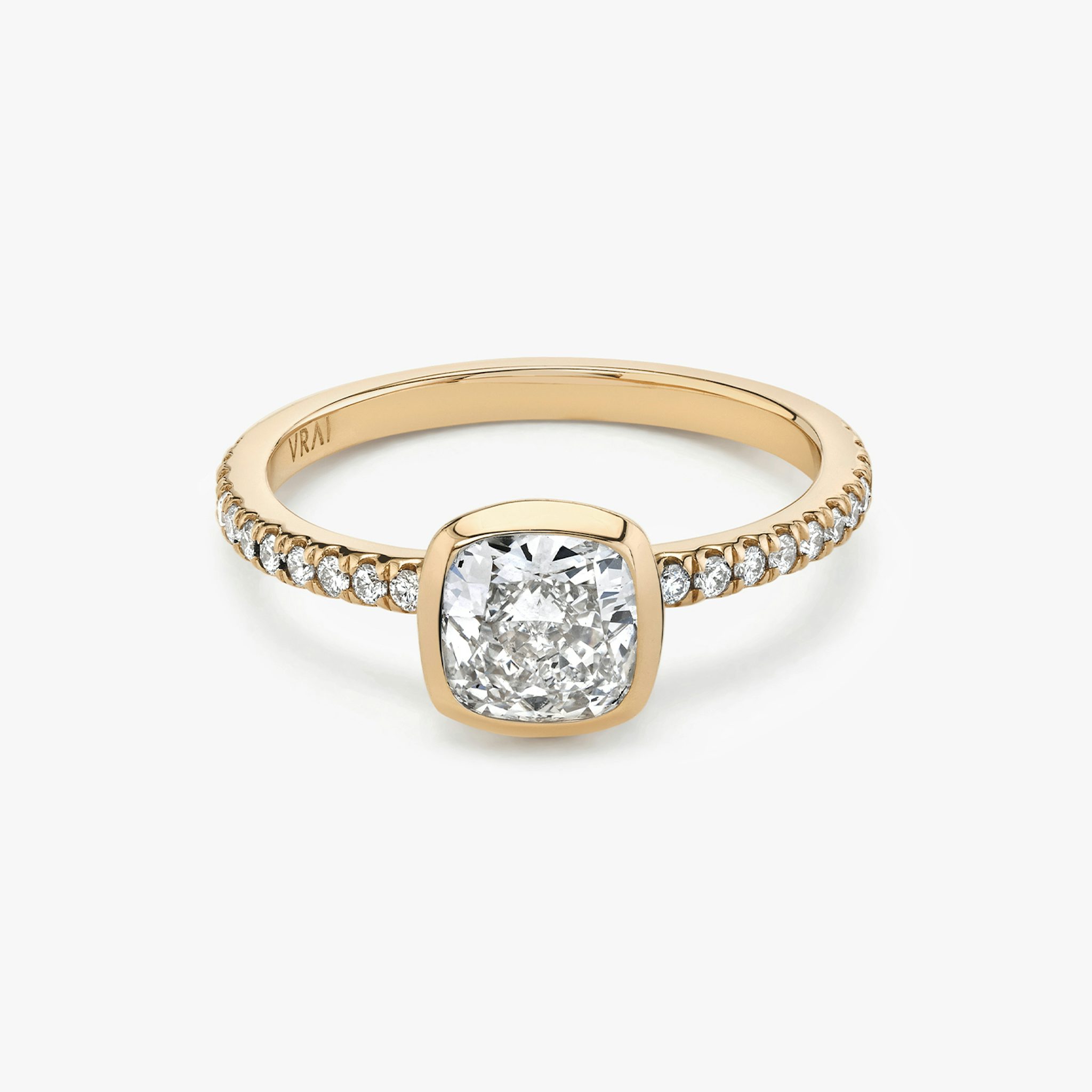 The Signature Bezel | Cushion | 14k | Rose Gold | bandAccent: Pavé | diamondOrientation: horizontal | caratWeight: other