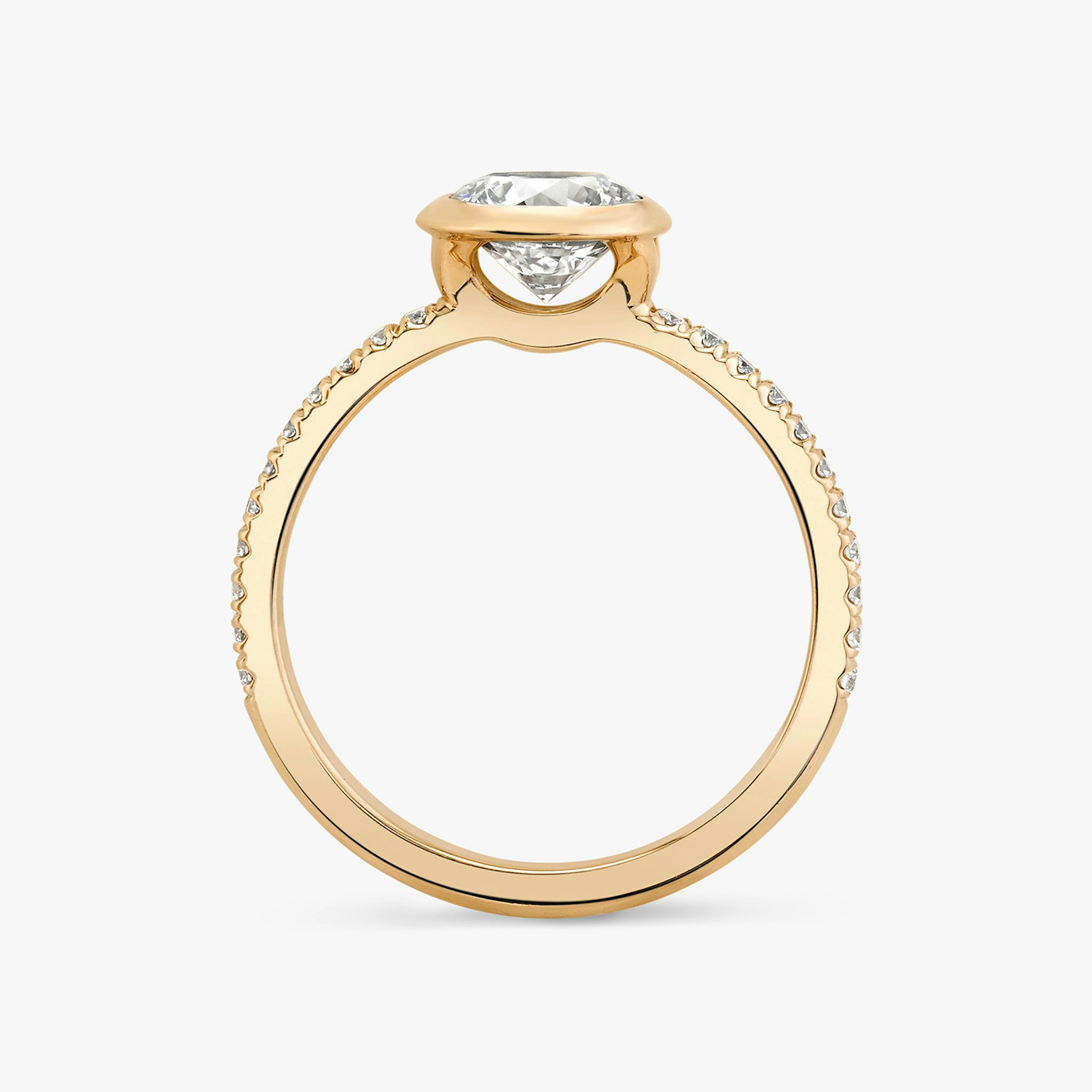 Anillo de compromiso Signature Bezel | Brillante | 14k | Oro rosa | bandAccent: Pavé | caratWeight: 2.0ct | diamondOrientation: vertical