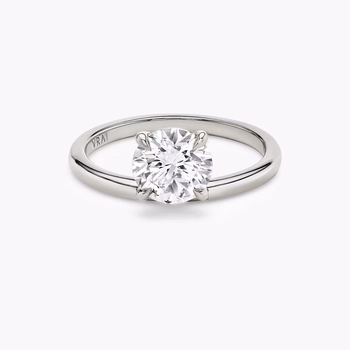 The Hover | Round Brilliant | Platinum | bandAccent: Plain | caratWeight: other | diamondOrientation: vertical