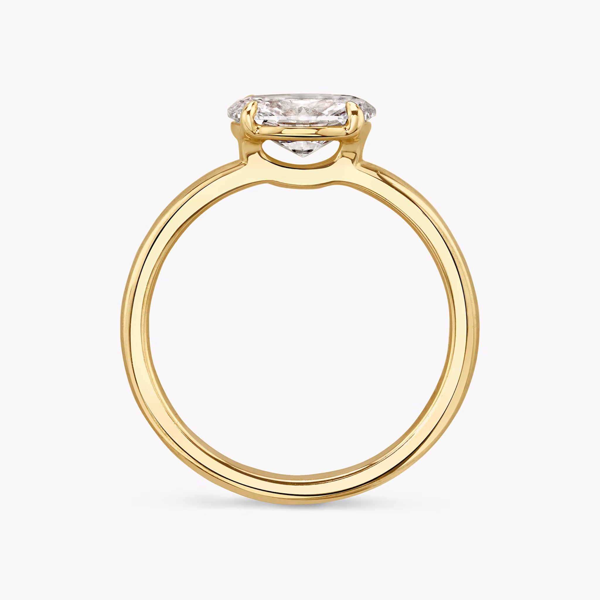 The Signature | Oval | 18k | Yellow Gold | bandAccent: Plain | bandWidth: standard | diamondOrientation: horizontal | hiddenHalo: no | caratWeight: other