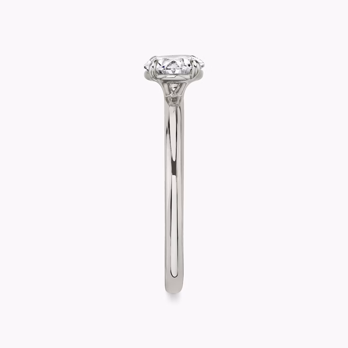 The Signature | Oval | Platinum | bandAccent: Plain | bandWidth: standard | diamondOrientation: horizontal | hiddenHalo: no | caratWeight: other