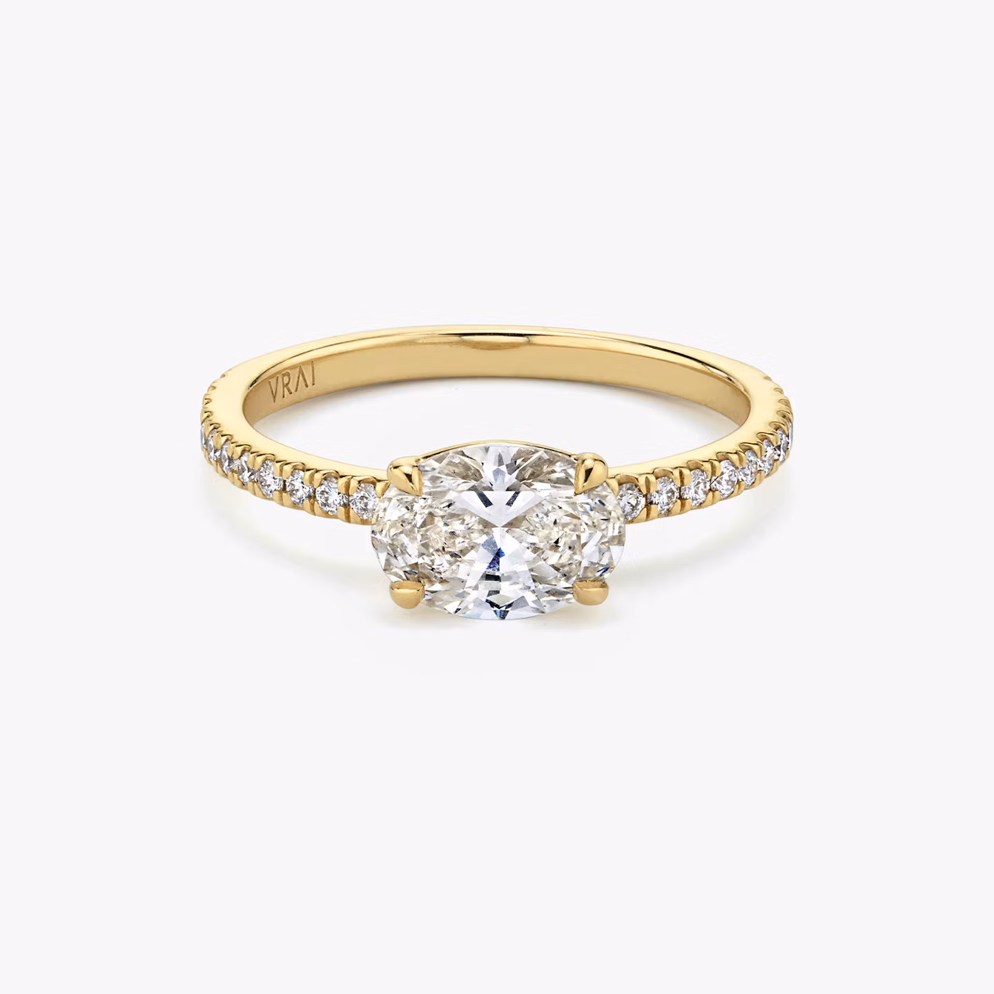 The Signature Oval | Yellow Gold