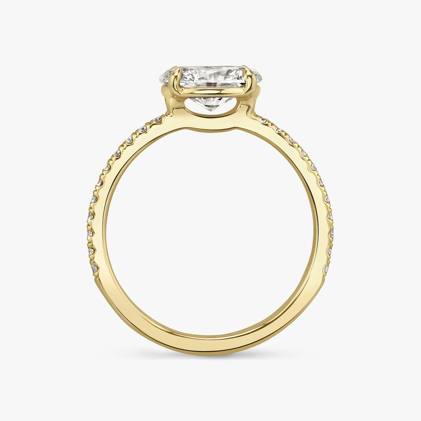 The Signature | Oval | 18k | Yellow Gold | bandAccent: Pavé | bandWidth: standard | diamondOrientation: horizontal | hiddenHalo: no | caratWeight: other
