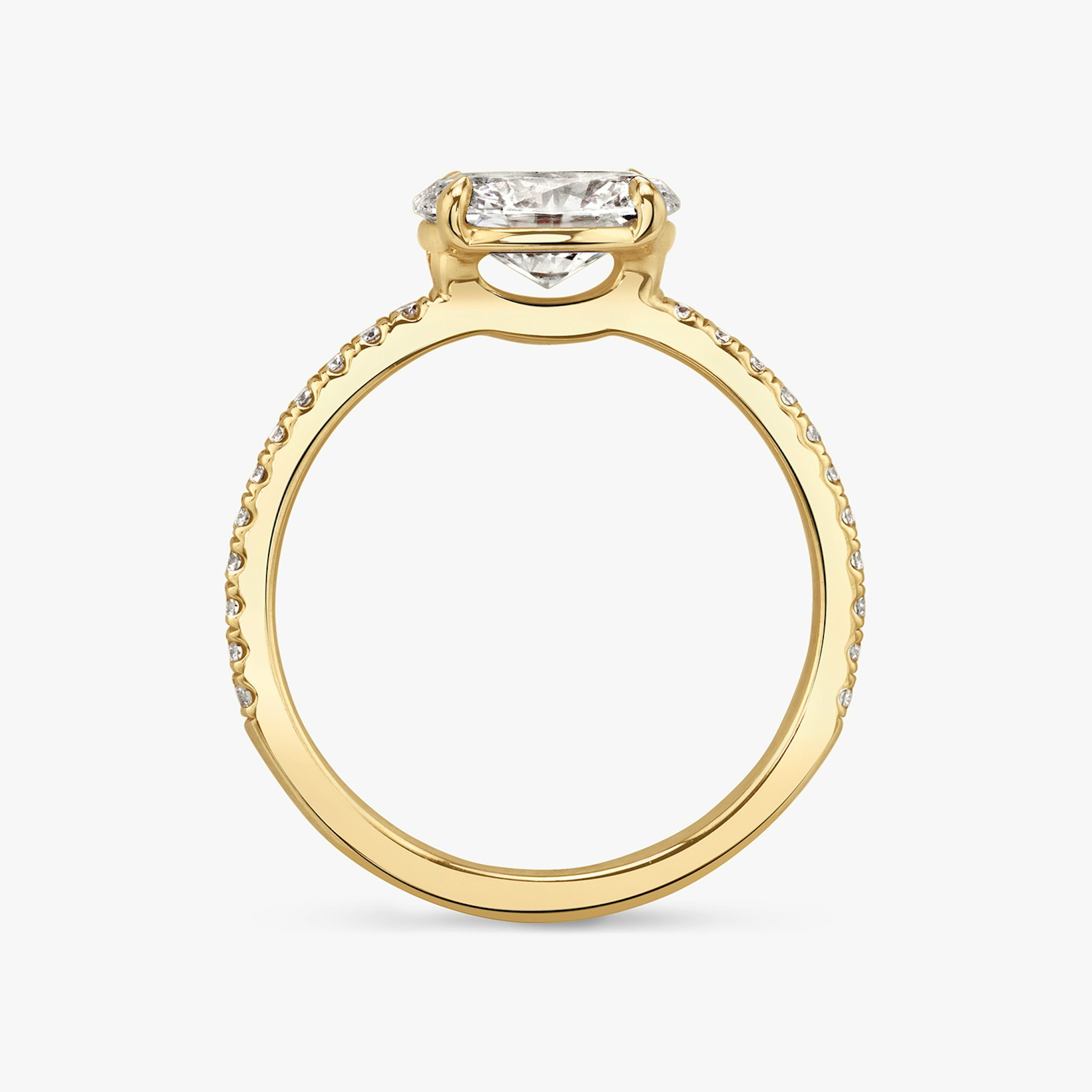The Signature | Oval | 18k | Yellow Gold | bandAccent: Pavé | bandWidth: standard | diamondOrientation: horizontal | hiddenHalo: no | caratWeight: other