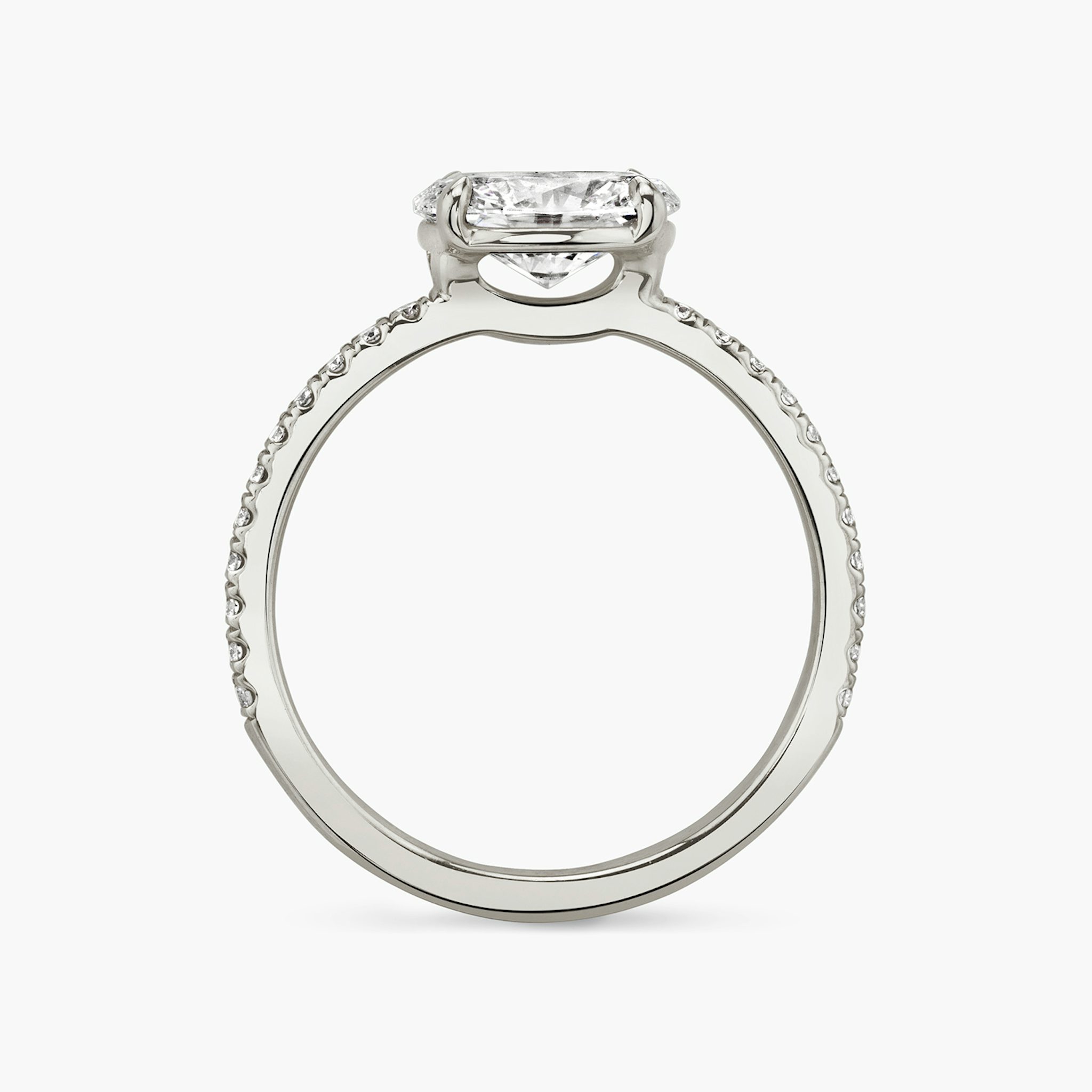 The Signature | Oval | 18k | White Gold | bandAccent: Pavé | bandWidth: standard | diamondOrientation: horizontal | hiddenHalo: no | caratWeight: other
