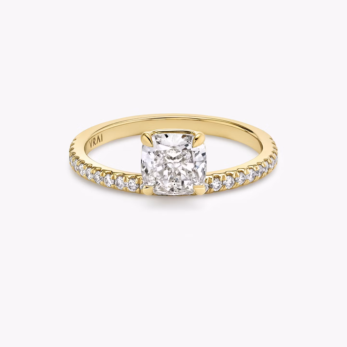 Hover | Cushion | 18k | Gelbgold | bandAccent: Mit Pavé-Besatz | diamondOrientation: vertical | caratWeight: other