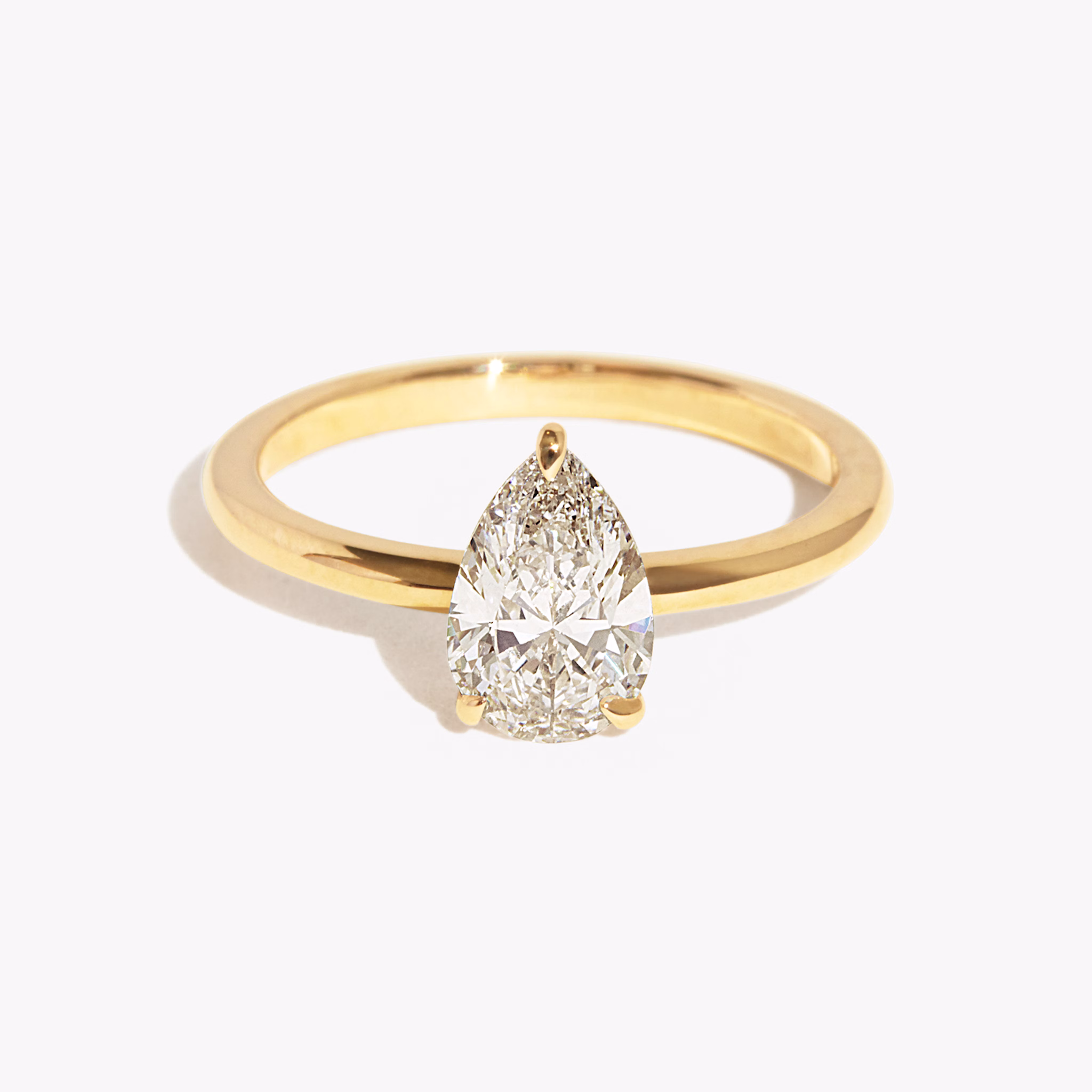 Signature Prong Pair Yellow Gold