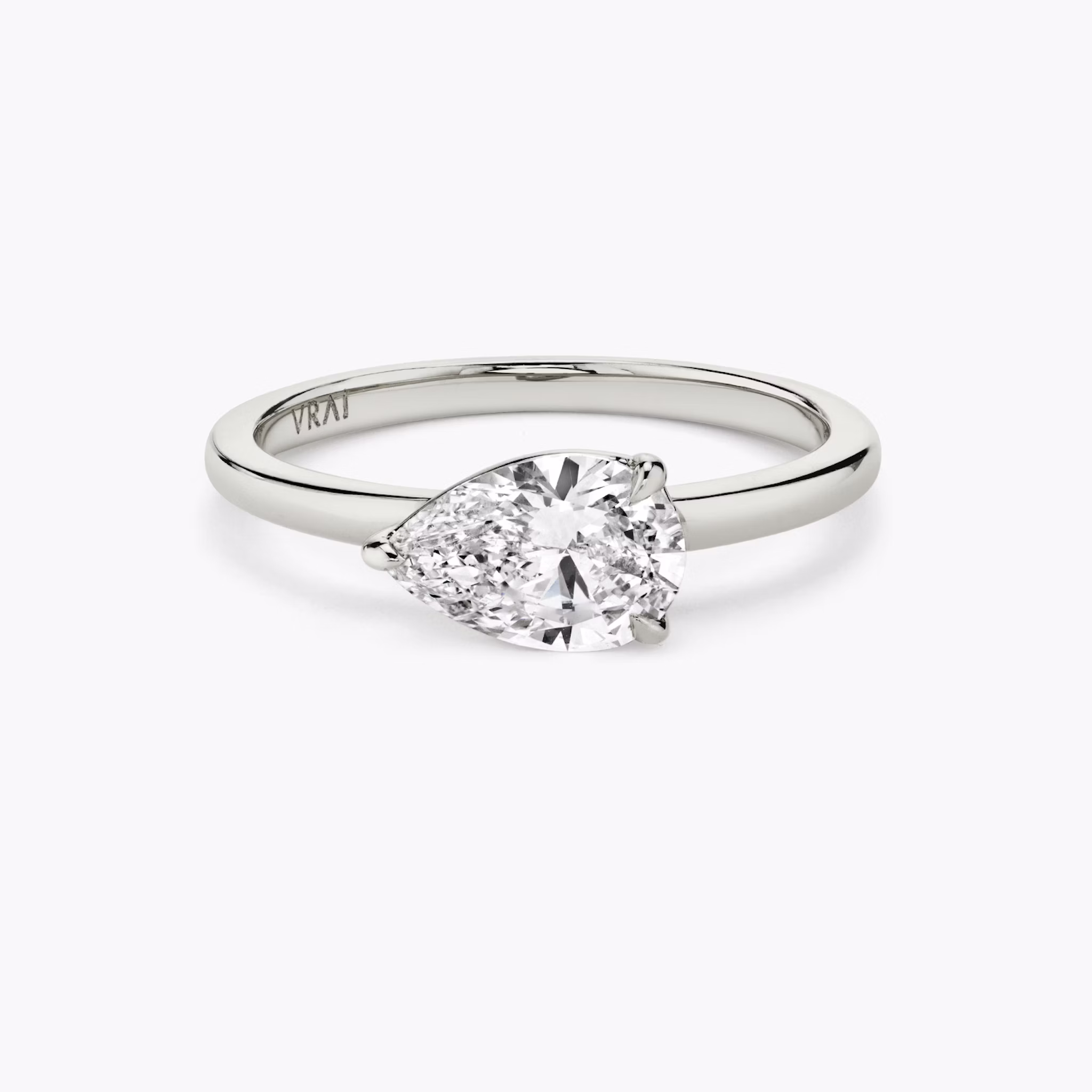 The Signature | Pear | 18k | White Gold | bandAccent: Plain | bandWidth: standard | diamondOrientation: horizontal | hiddenHalo: no | caratWeight: other