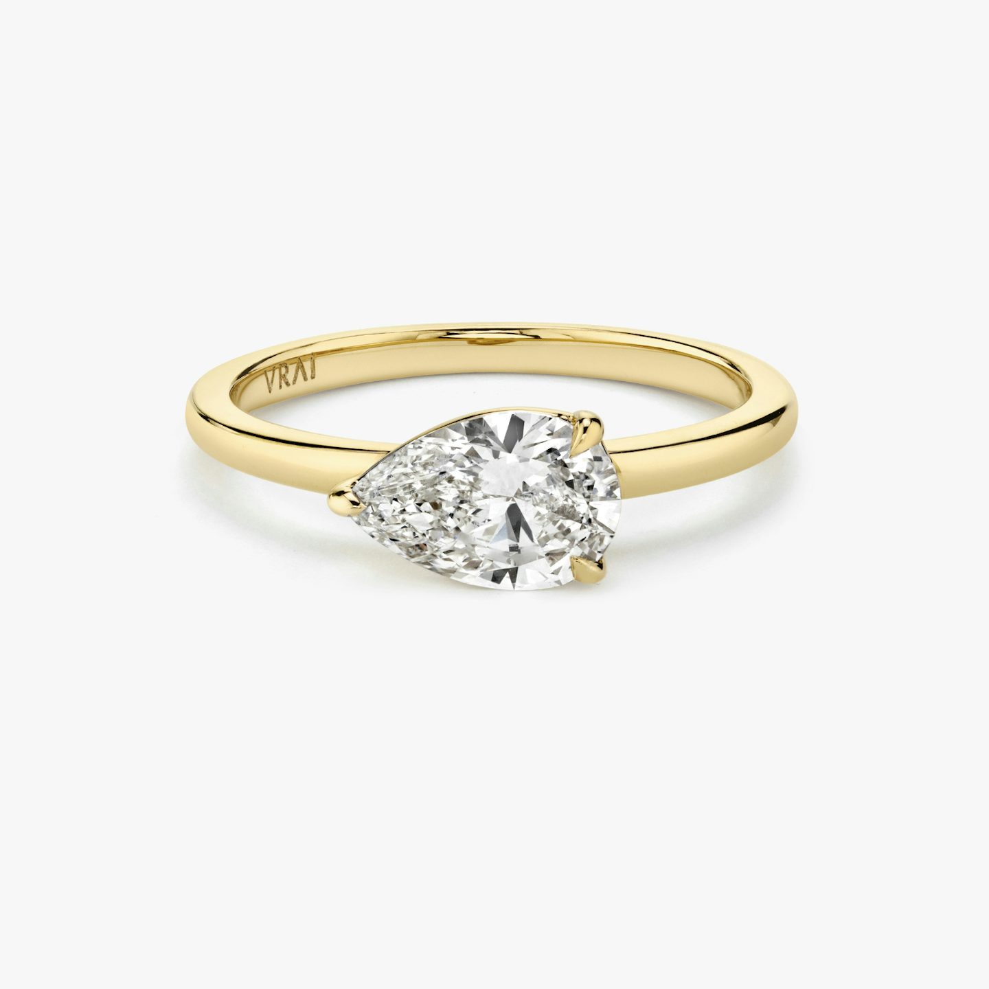 Signature east west pear ring