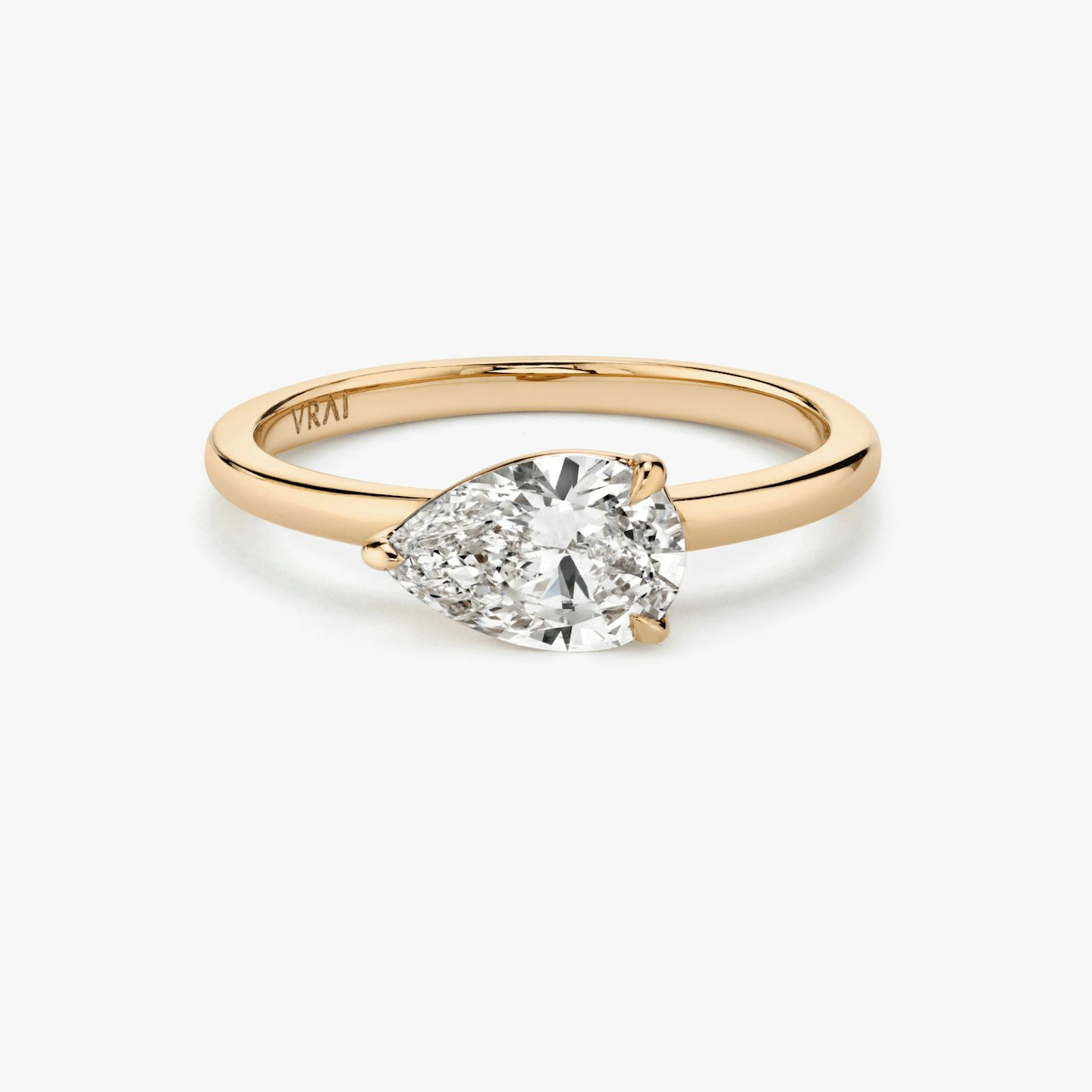 Anillo de compromiso Signature | Pera | 14k | Oro rosa | bandAccent: Simple | bandWidth: standard | diamondOrientation: horizontal | hiddenHalo: no | caratWeight: other