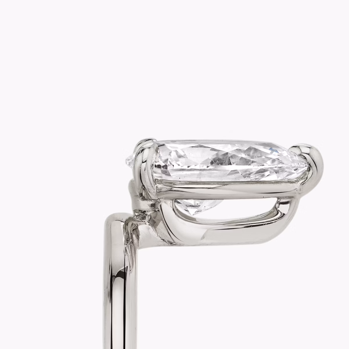 The Hover | Pear | Platinum | bandAccent: Plain | diamondOrientation: vertical | caratWeight: other