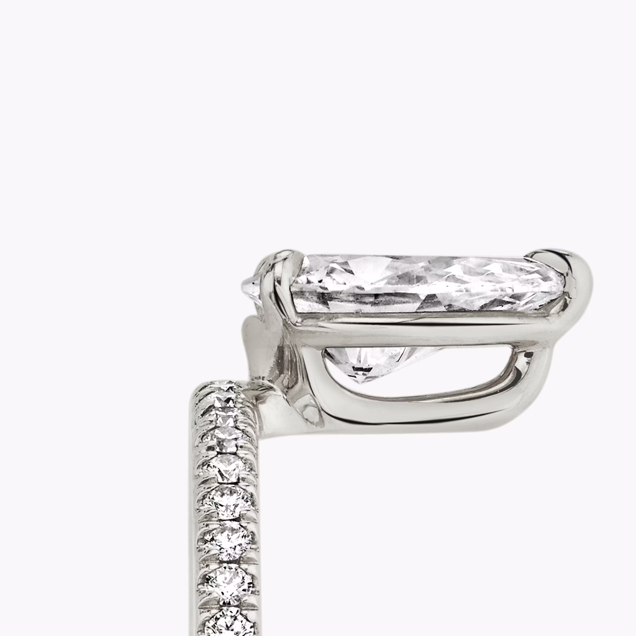 The Hover | Pear | 18k | White Gold | bandAccent: Pavé | diamondOrientation: vertical | caratWeight: other