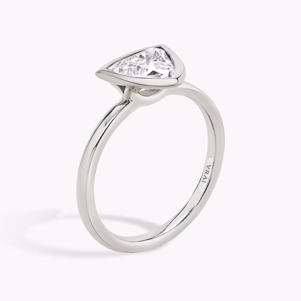 The Signature Bezel | Trillion | 18k | White Gold | bandAccent: Plain | diamondOrientation: horizontal | caratWeight: other