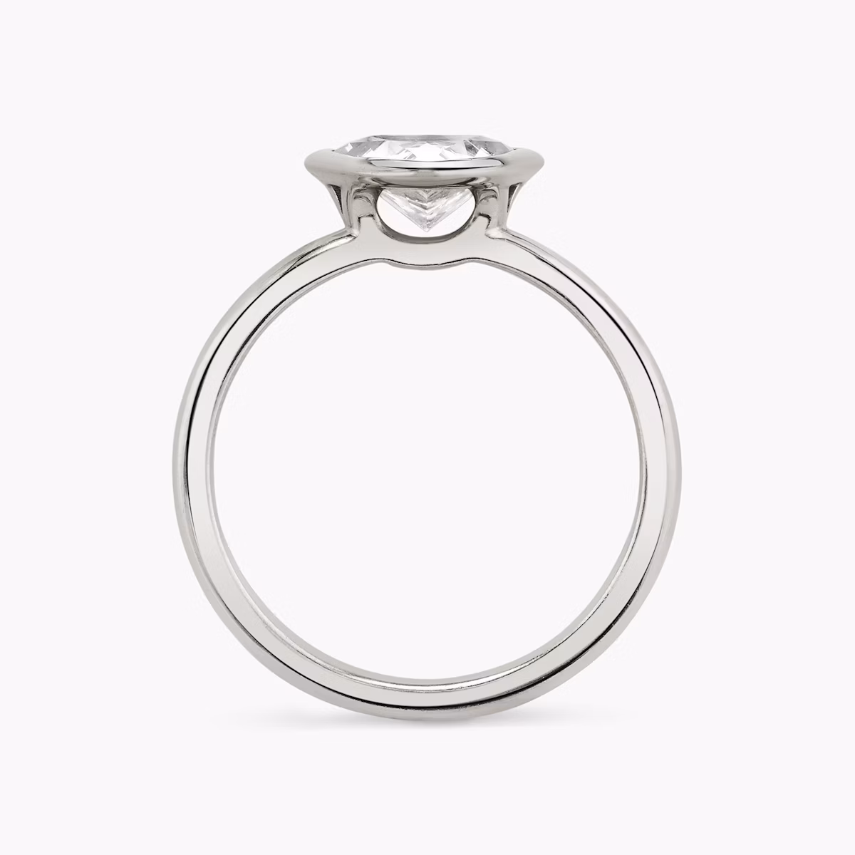 The Signature Bezel | Trillion | Platinum | bandAccent: Plain | diamondOrientation: vertical | caratWeight: other