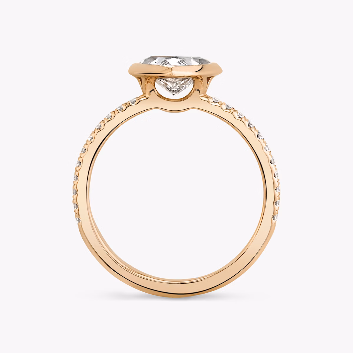 The Signature Bezel | Trillion | 14k | Rose Gold | bandAccent: Pavé | diamondOrientation: vertical | caratWeight: other