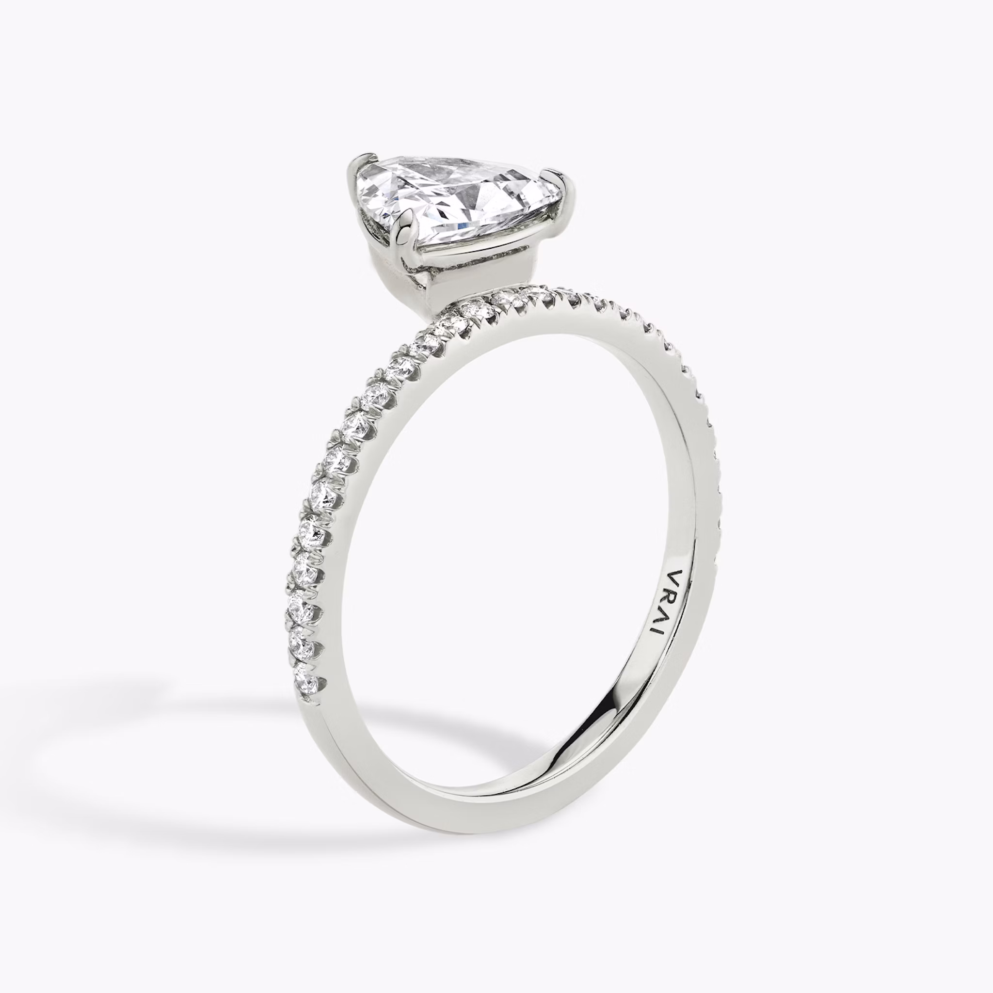 The Hover | Trillion | Platinum | bandAccent: Pavé | diamondOrientation: vertical | caratWeight: other