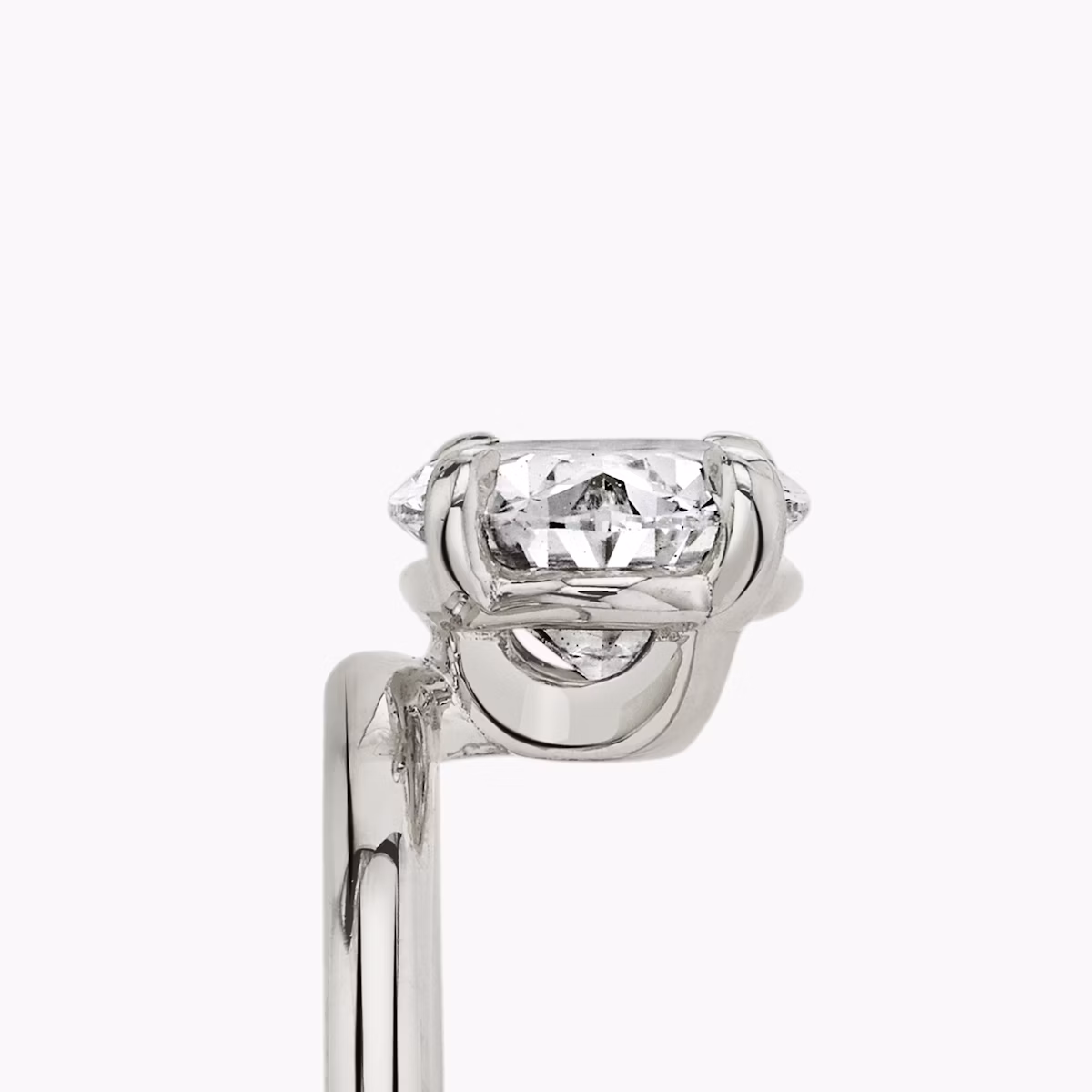 The Hover | Cushion | Platinum | bandAccent: Plain | diamondOrientation: vertical | caratWeight: other