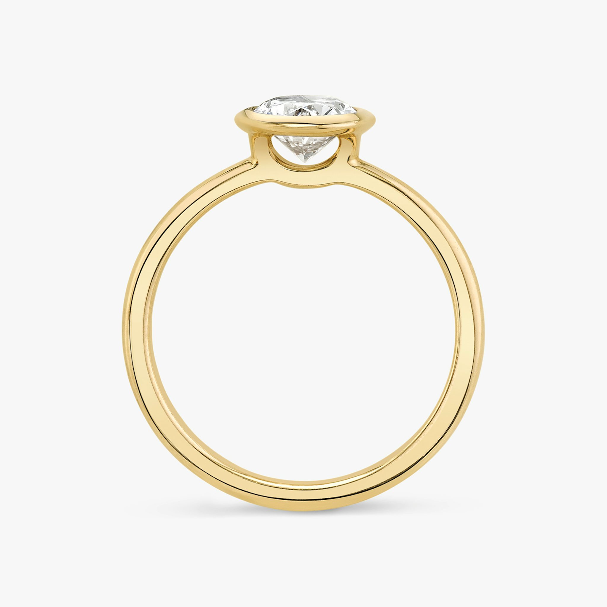 The Signature Bezel | Oval | 18k | Yellow Gold | bandAccent: Plain | diamondOrientation: vertical | caratWeight: other