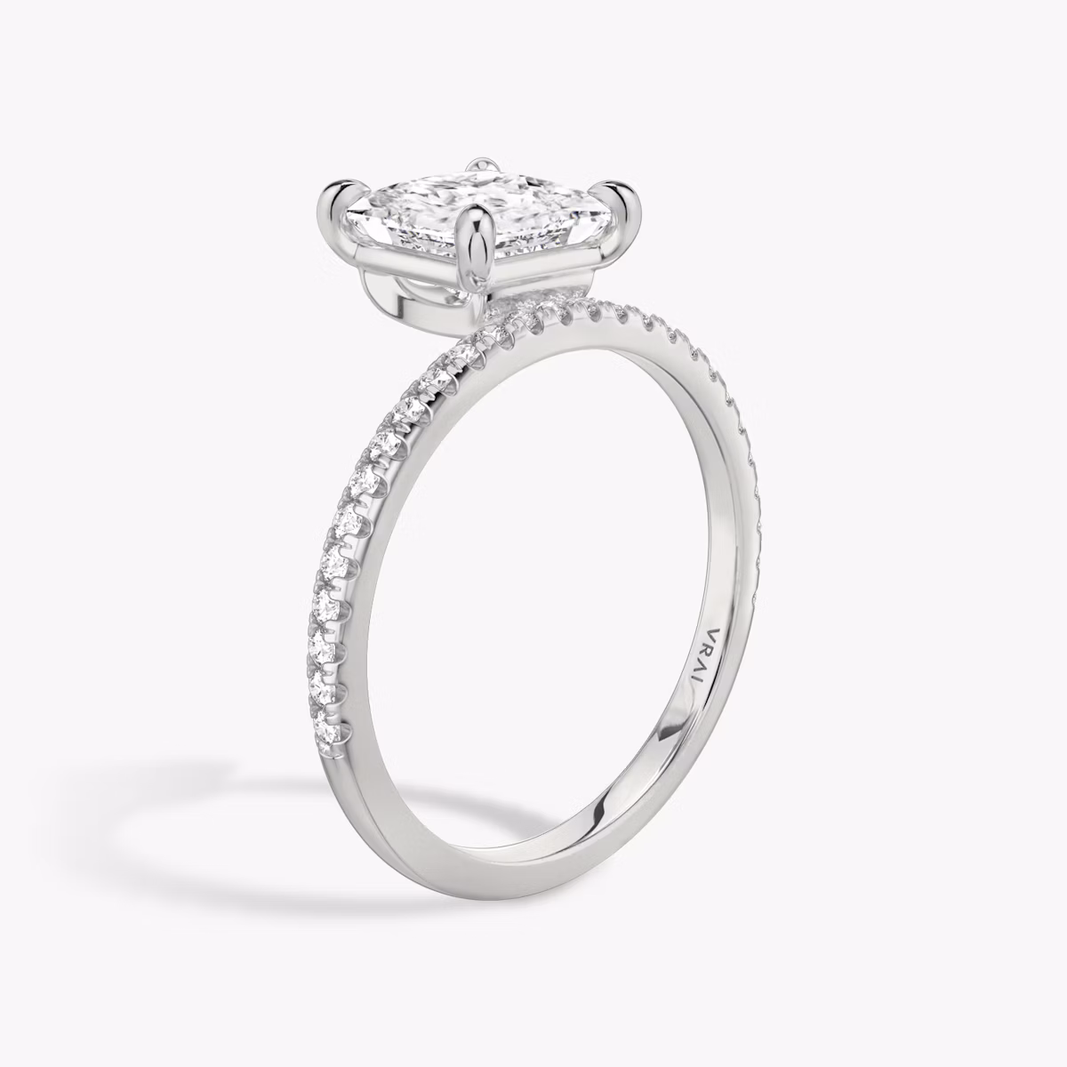 The Hover | Princess | 18k | White Gold | bandAccent: Pavé | diamondOrientation: vertical | caratWeight: other