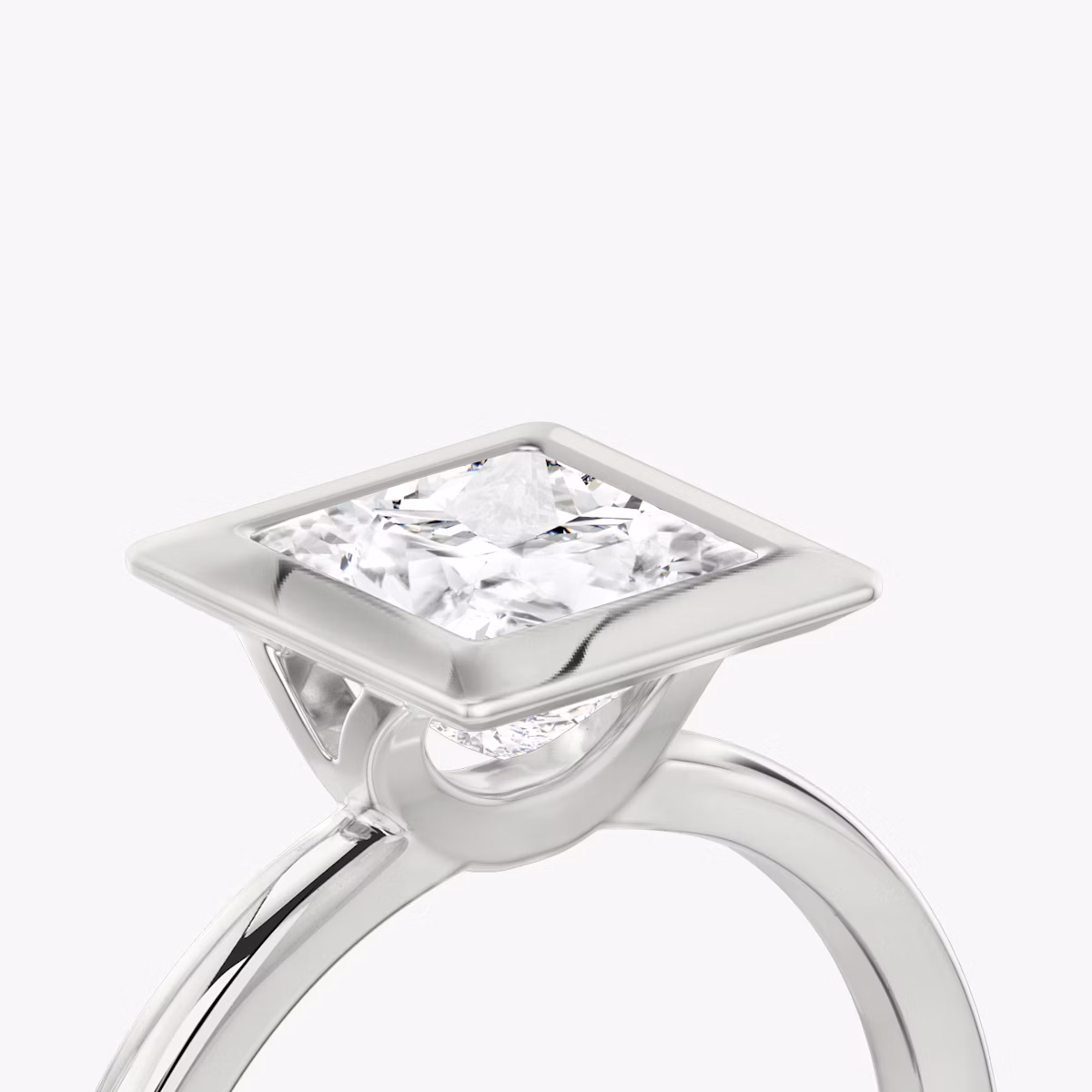 Signature Bezel | Princess | Platin | bandAccent: Ohne Pavé-Besatz | diamondOrientation: vertical | caratWeight: other