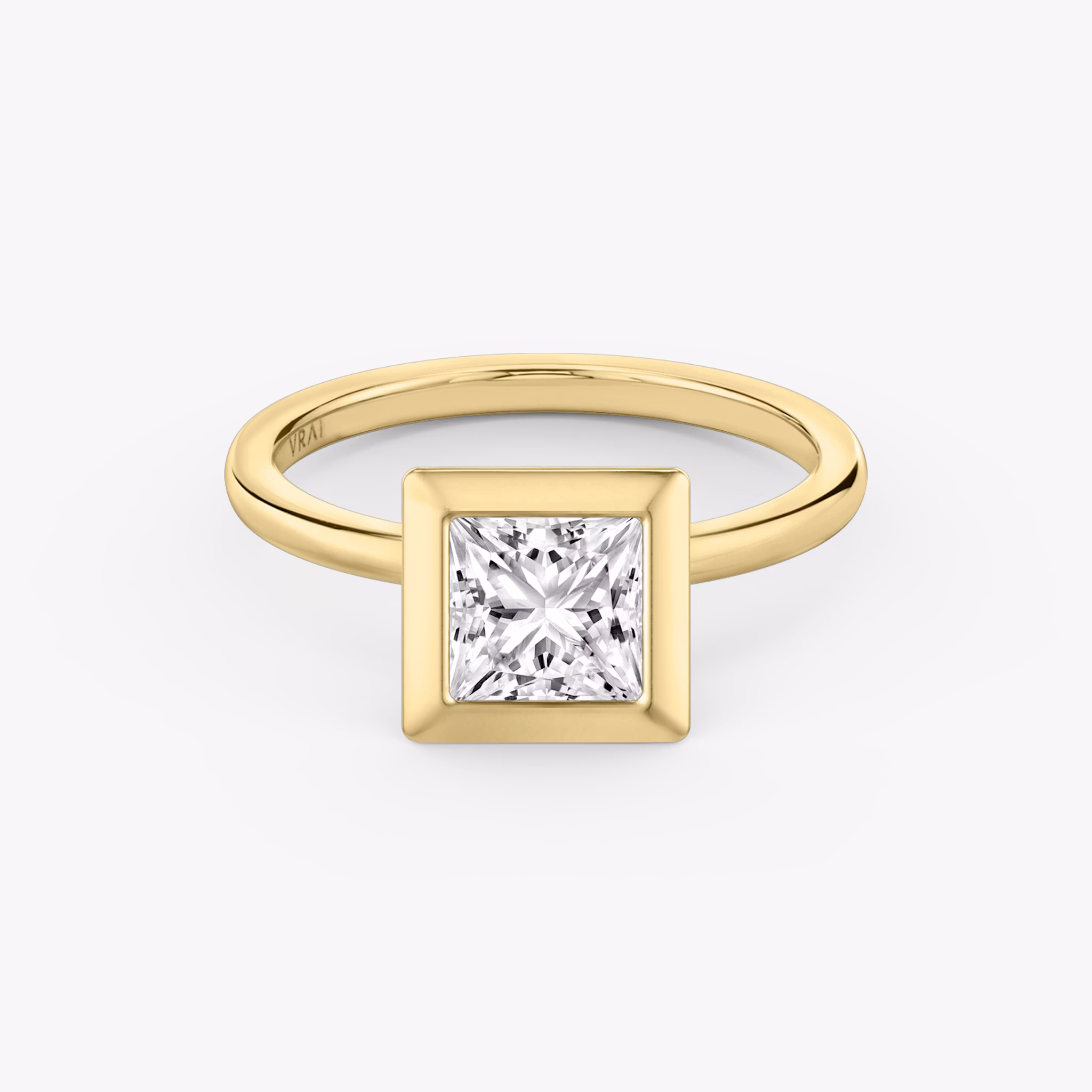 The Signature Bezel | Princess | 18k | Yellow Gold | bandAccent: Plain | diamondOrientation: horizontal | caratWeight: other