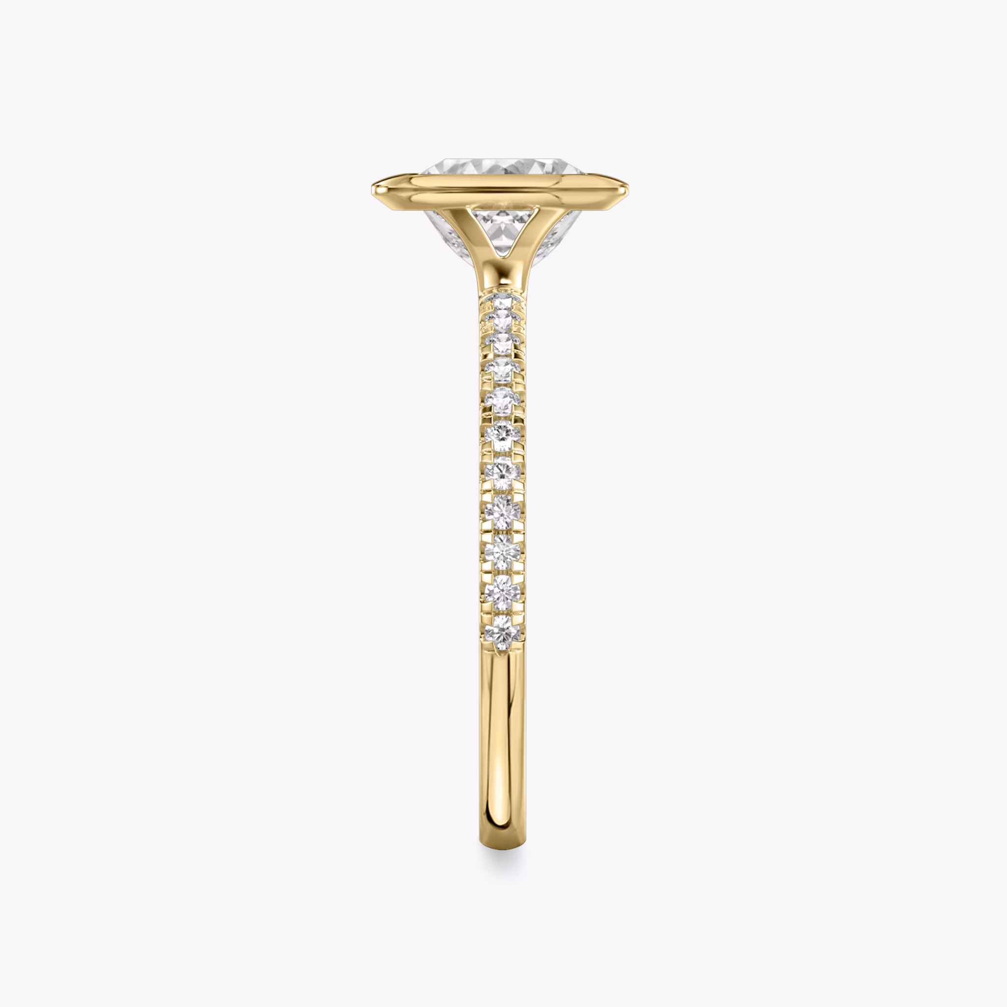 The Signature Bezel | Princess | 18k | Yellow Gold | bandAccent: Pavé | diamondOrientation: horizontal | caratWeight: other