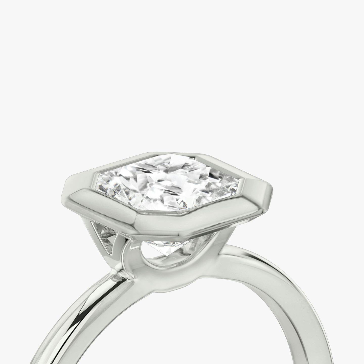 Anillo de compromiso Signature Bezel | Asscher | Platino | bandAccent: Simple | diamondOrientation: horizontal | caratWeight: other