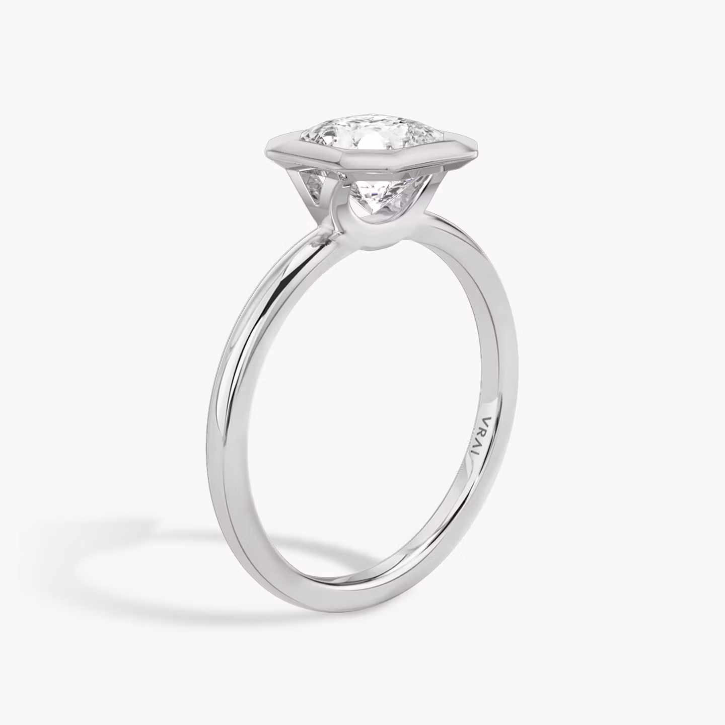 The Signature Bezel | Asscher | 18k | White Gold | bandAccent: Plain | diamondOrientation: horizontal | caratWeight: other